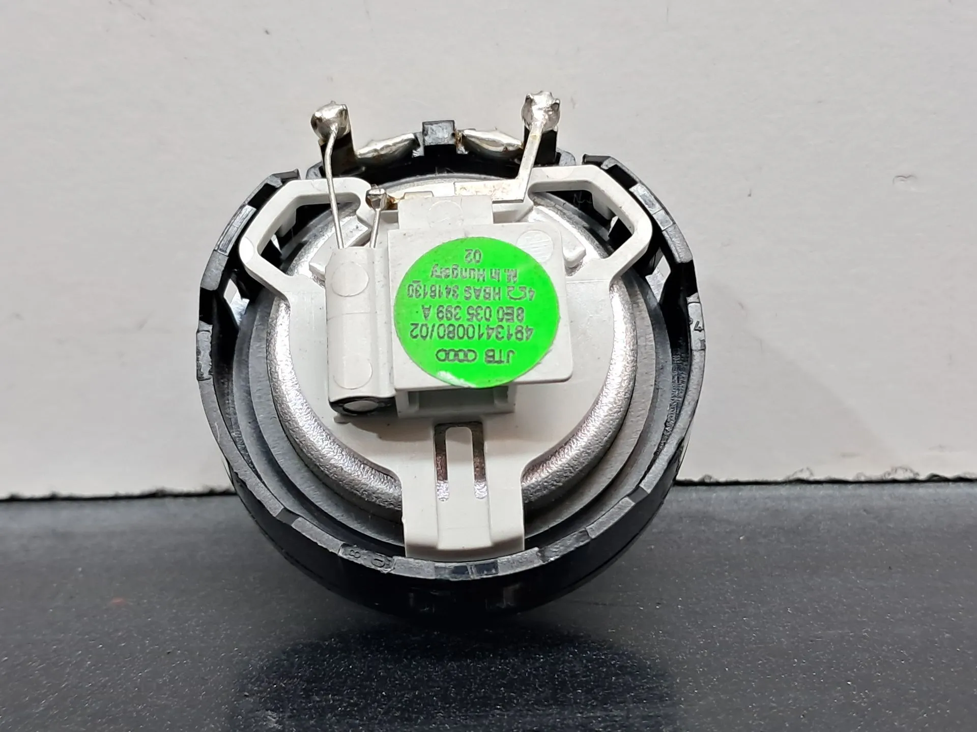 Colonne de son AUDI A8 (4E_) Imagem-1