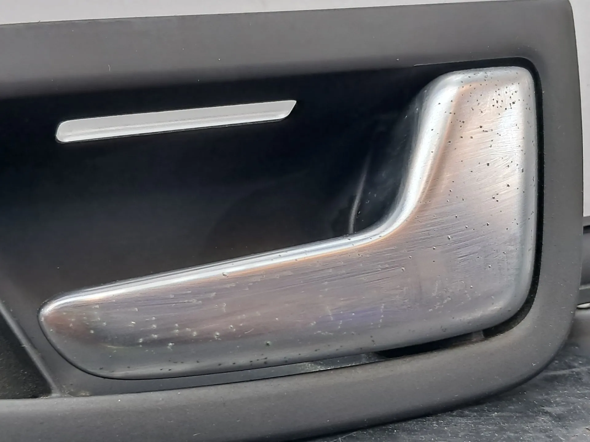 Poignée intérieure porte arrière Droite AUDI A8 (4E_) Imagem-1