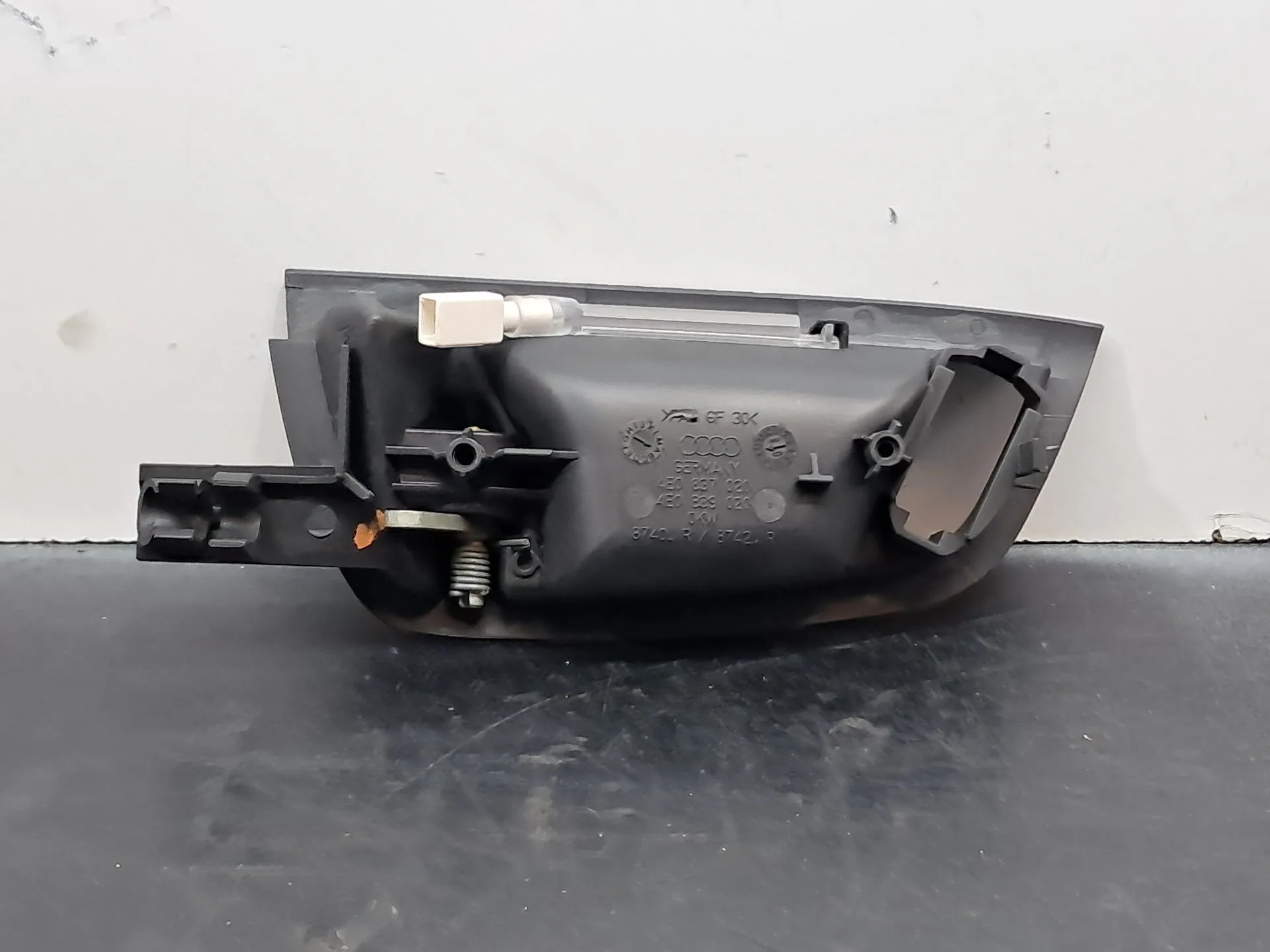 Poignée intérieure porte arrière Droite AUDI A8 (4E_) Imagem-2