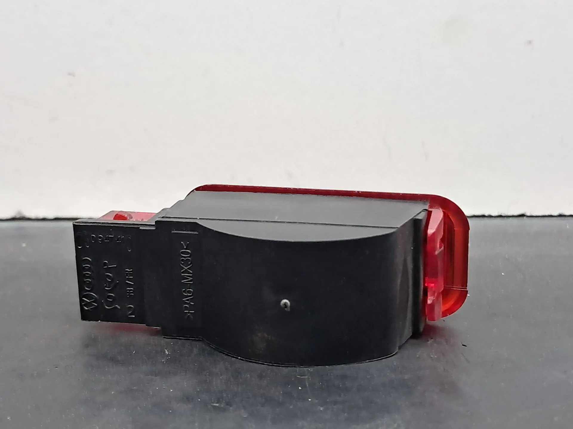 Lumière intérieure AUDI A6 Avant (4G5, 4GD, C7) Imagem-2