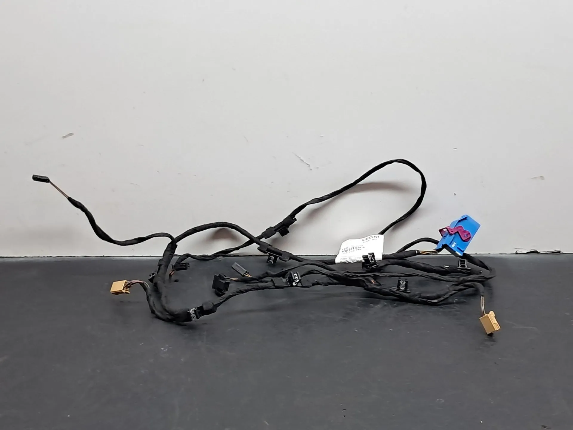 Instalación eléctrica interior / cableado interior AUDI A6 Avant (4G5, 4GD, C7)