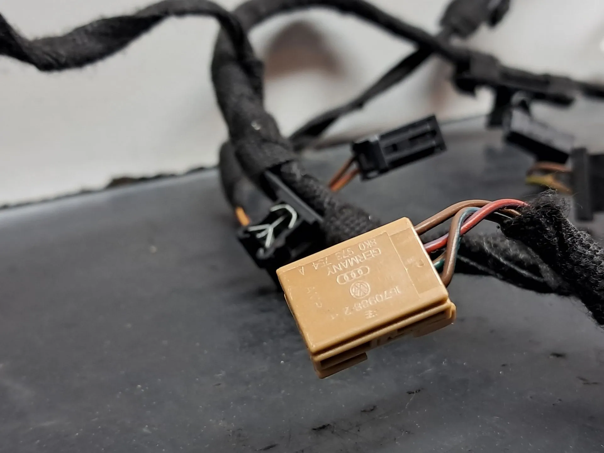 Instalación eléctrica interior / cableado interior AUDI A6 Avant (4G5, 4GD, C7) Imagem-6