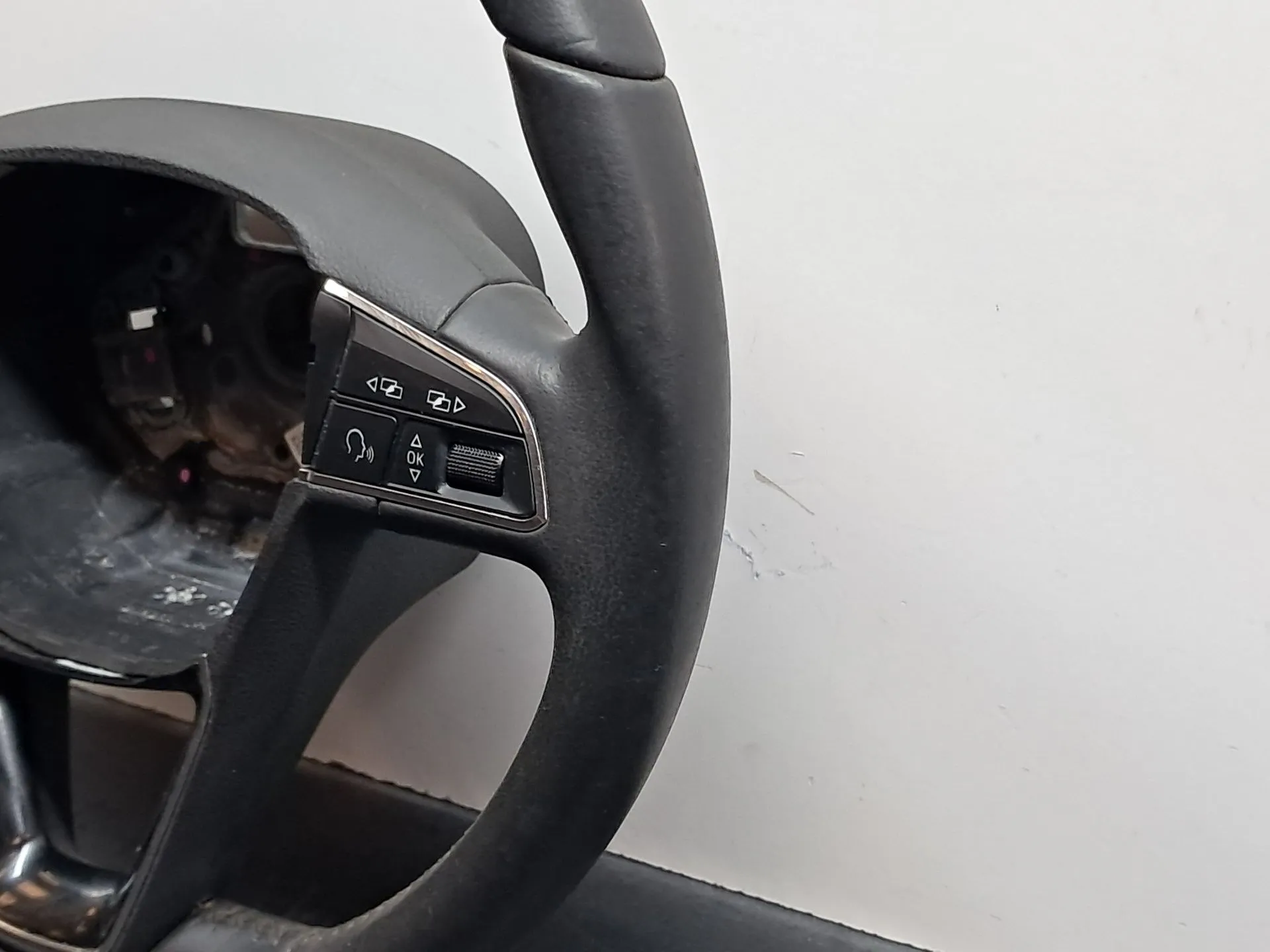 Volante de dirección SEAT Ibiza IV (6J5, 6P1) Imagem-6