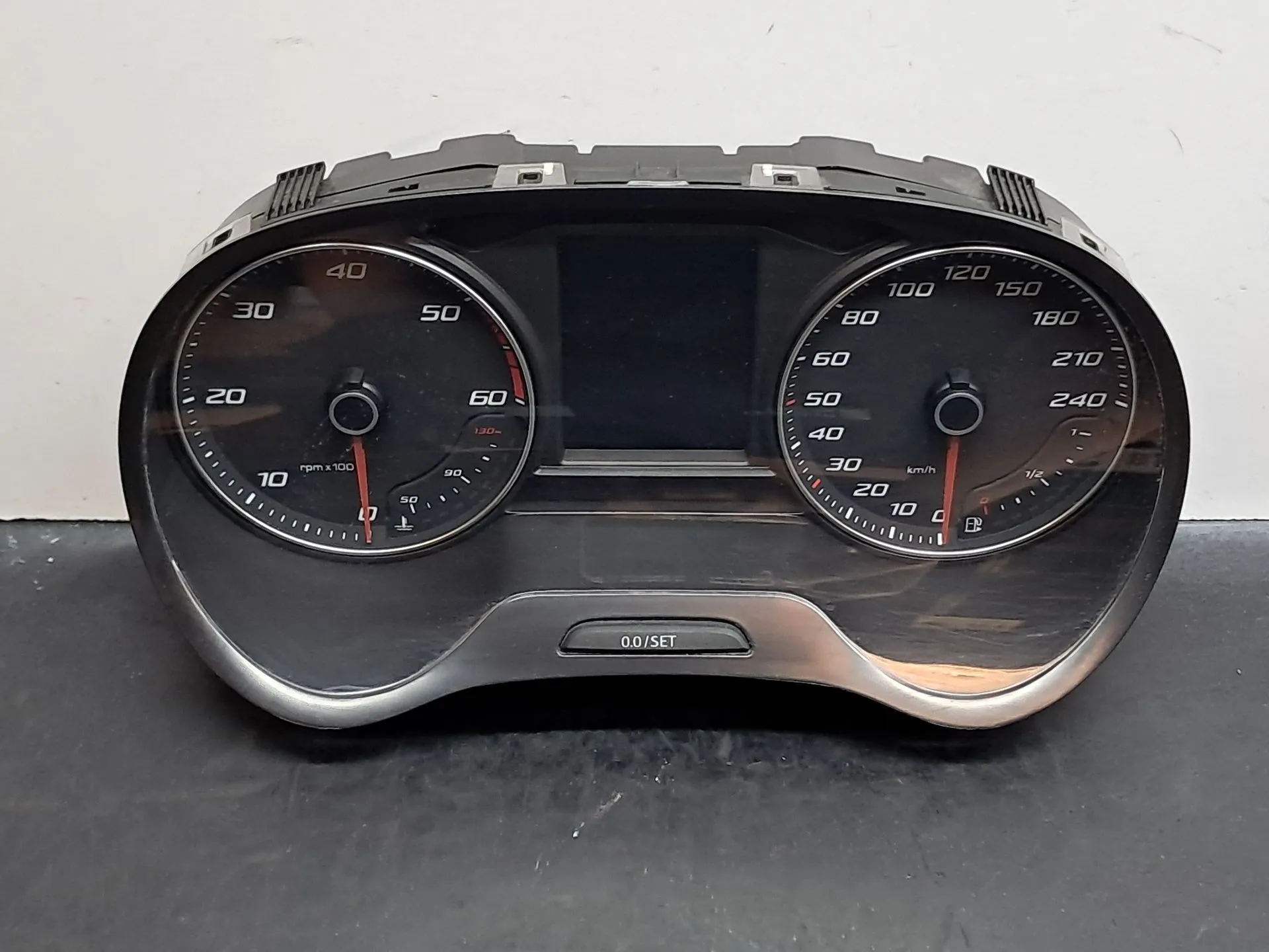 Quadrante / Cuadro de instrumentos SEAT Ibiza IV (6J5, 6P1)