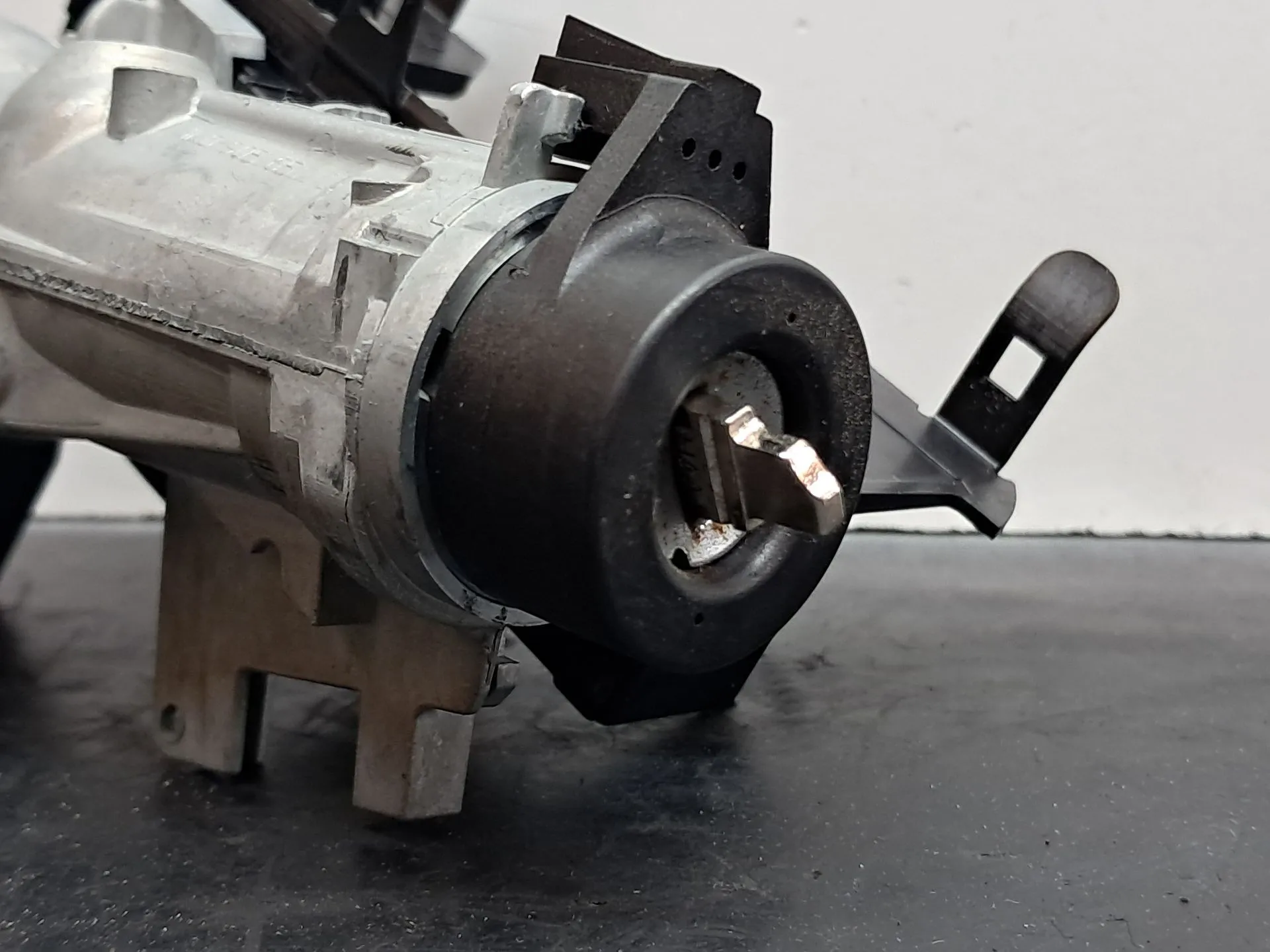 Bombín de encendido SEAT Ibiza IV (6J5, 6P1) Imagem-2