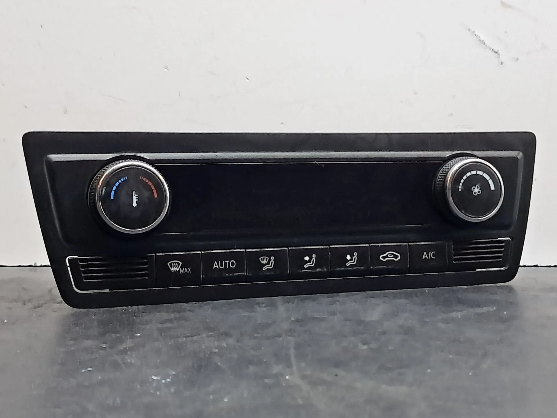 Mando climatizador SEAT Ibiza IV (6J5, 6P1)