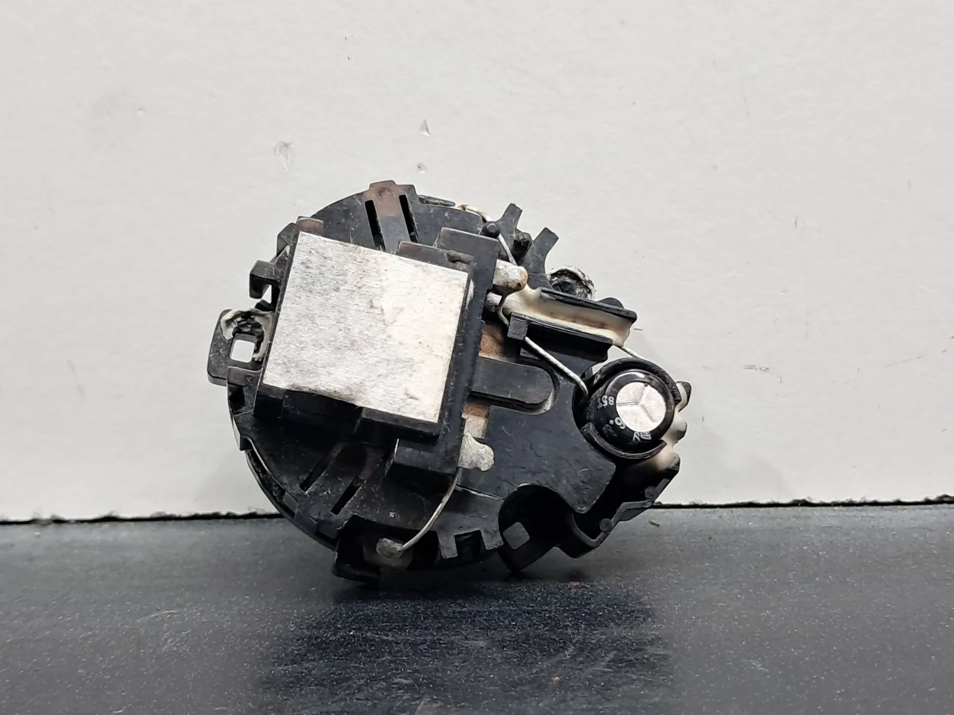 Columna de sonido SEAT Ibiza IV (6J5, 6P1) Imagem-1