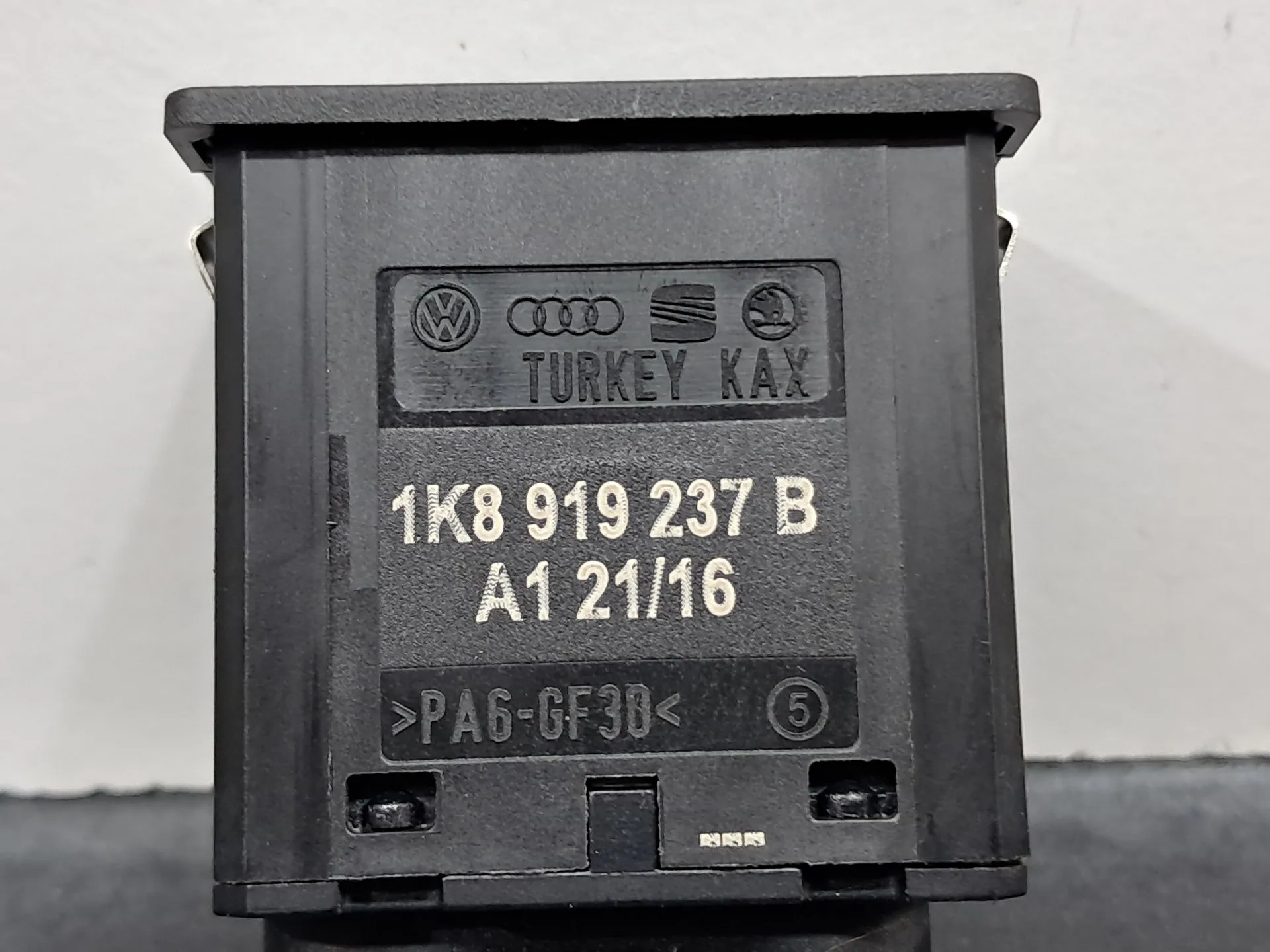 Botón / interruptor / señal airbag off SEAT Ibiza IV (6J5, 6P1) Imagem-4