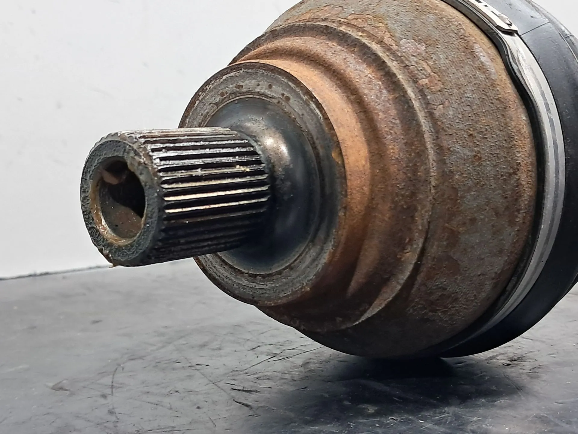 Transmissão frente esquerda VOLKSWAGEN Tiguan (AD1, AX1) Imagem-1