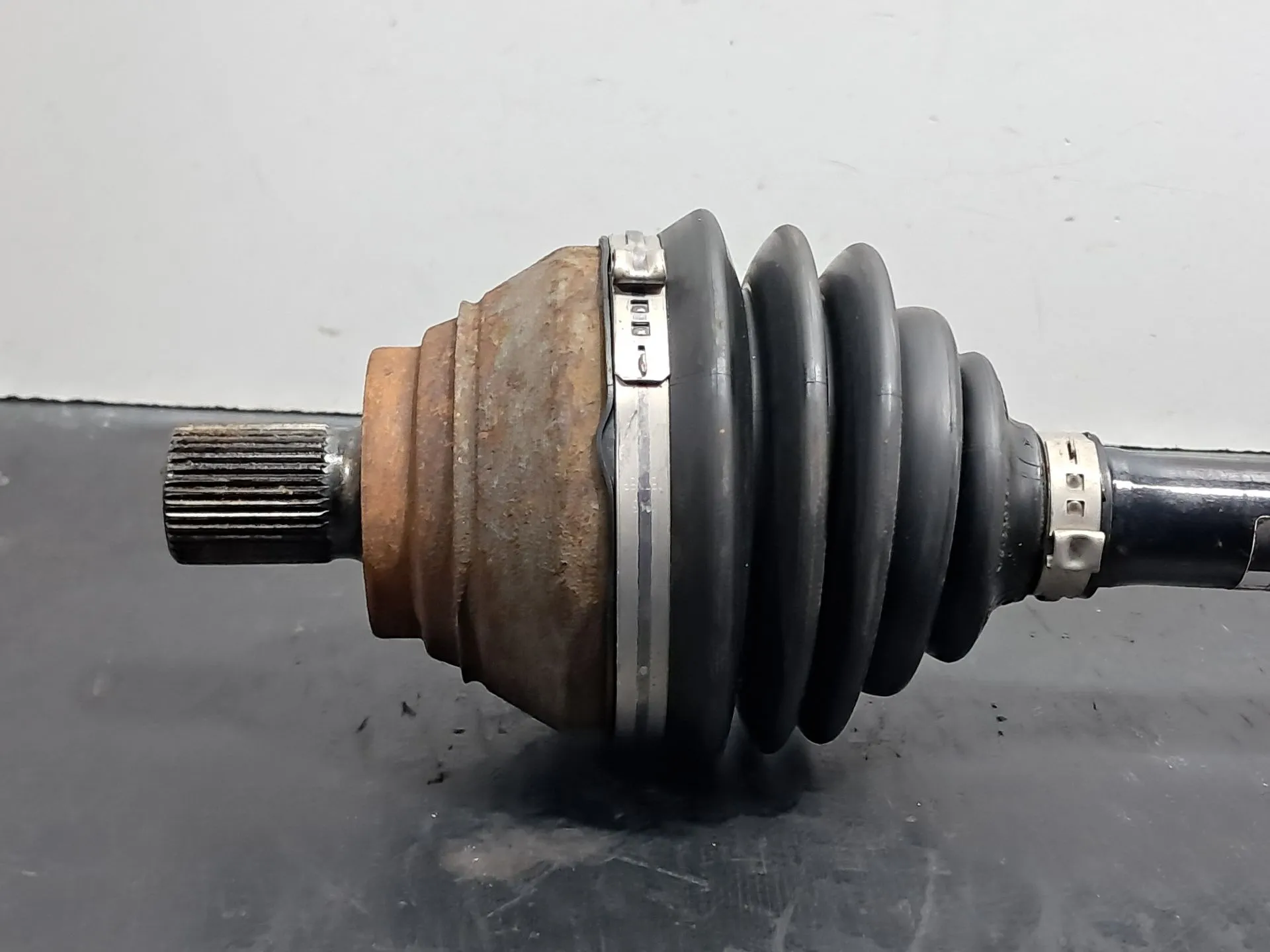 Transmissão frente esquerda VOLKSWAGEN Tiguan (AD1, AX1) Imagem-2