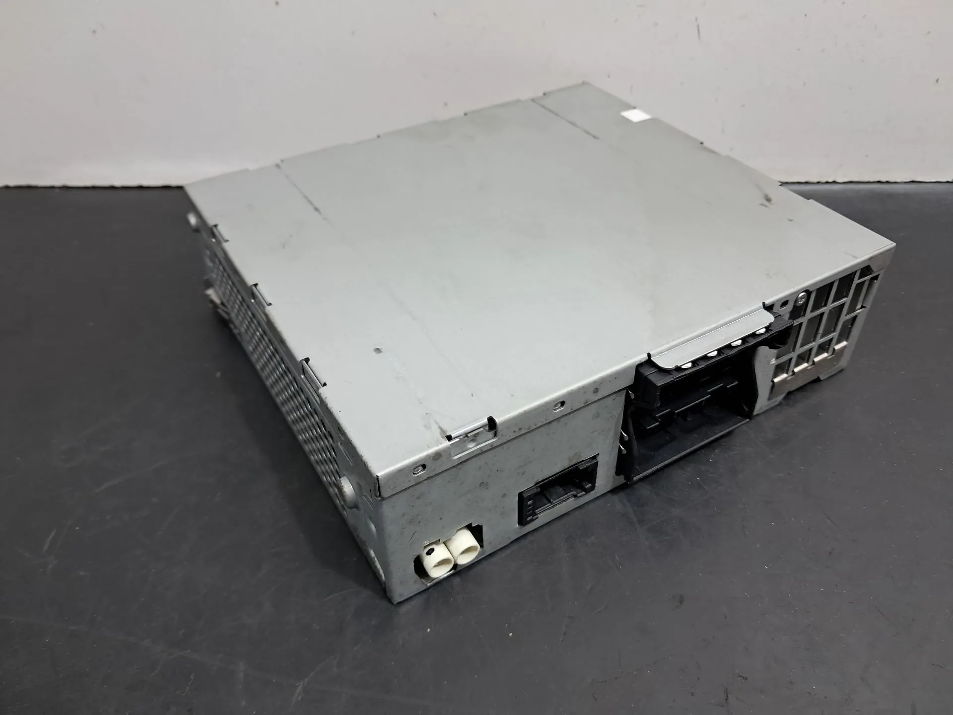 Rádio / auto-rádio AUDI A1 Sportback (8XA, 8XF) Imagem-2