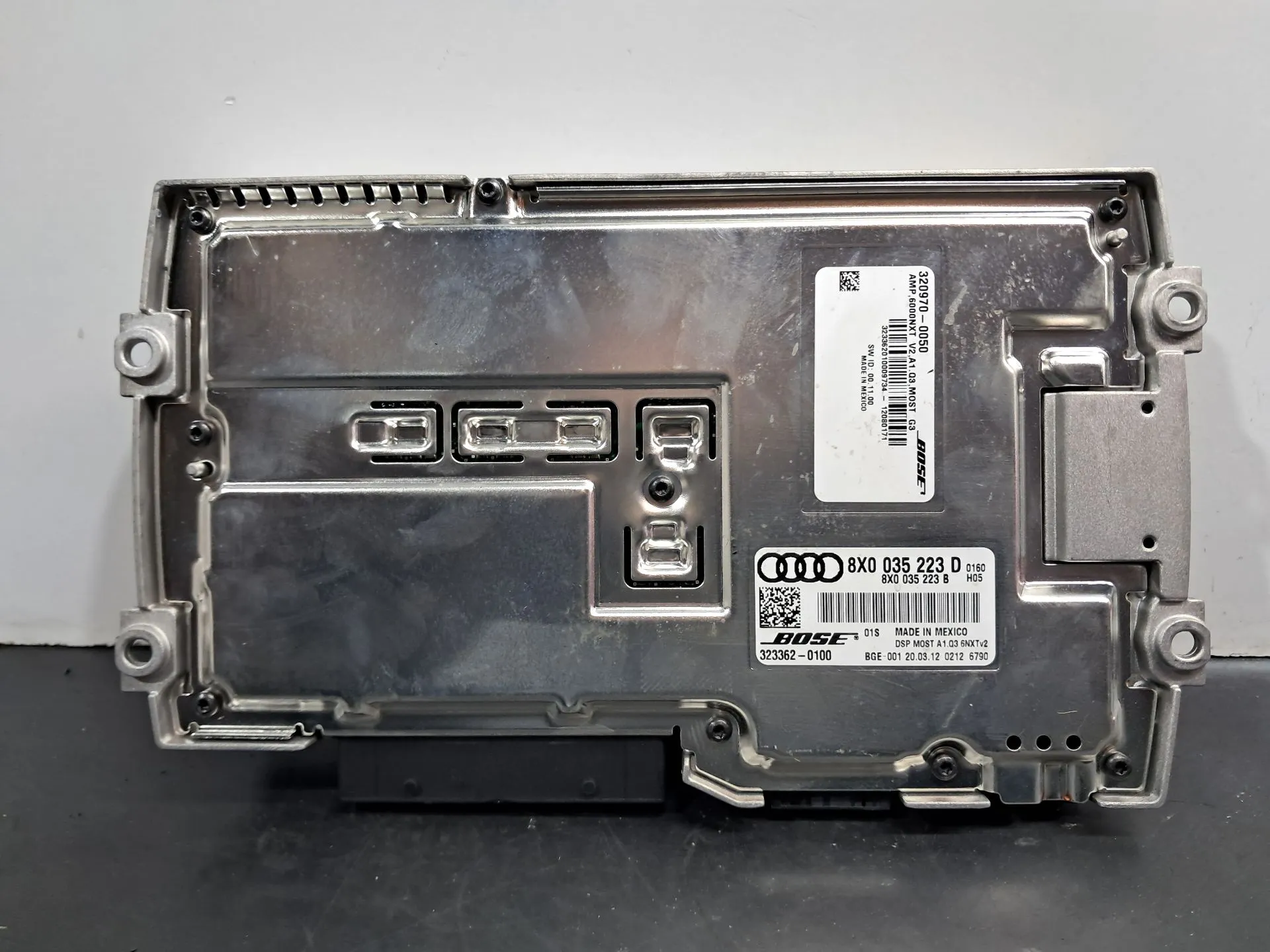 Amplificador de Altavoz AUDI A1 Sportback (8XA, 8XF) Imagem-1