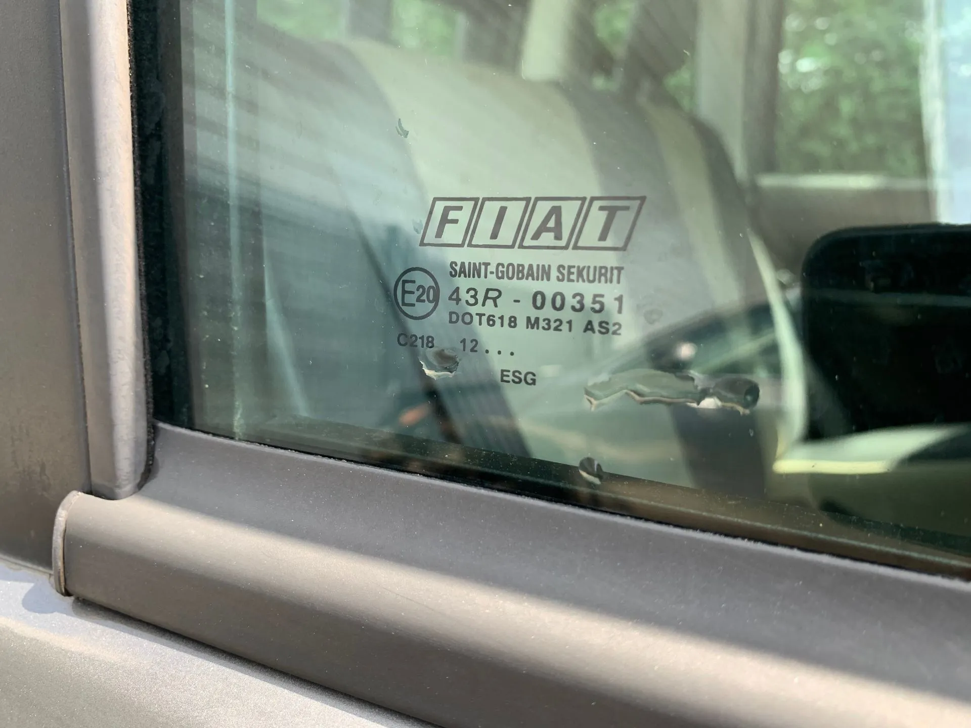 Vitre porte arrière Droite FIAT Panda (169_) Imagem-2