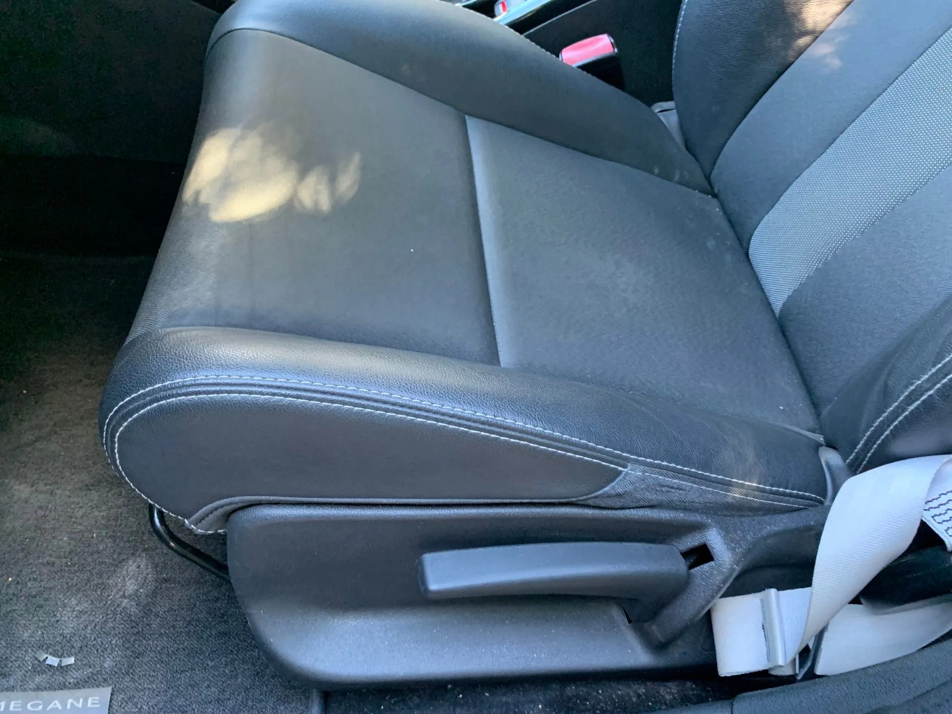 Conjunto de bancos RENAULT Megane III (BZ0_) Imagem-1