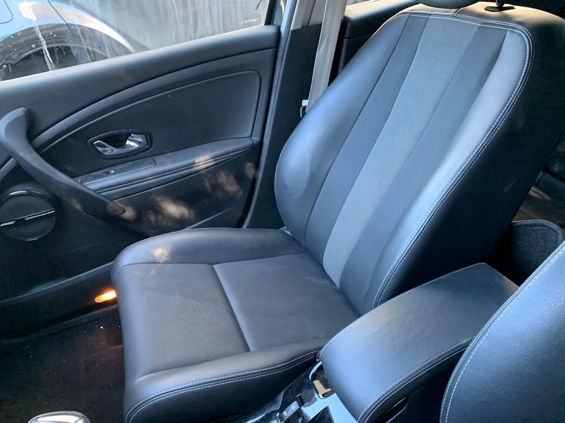 Conjunto de bancos RENAULT Megane III (BZ0_) Imagem-5