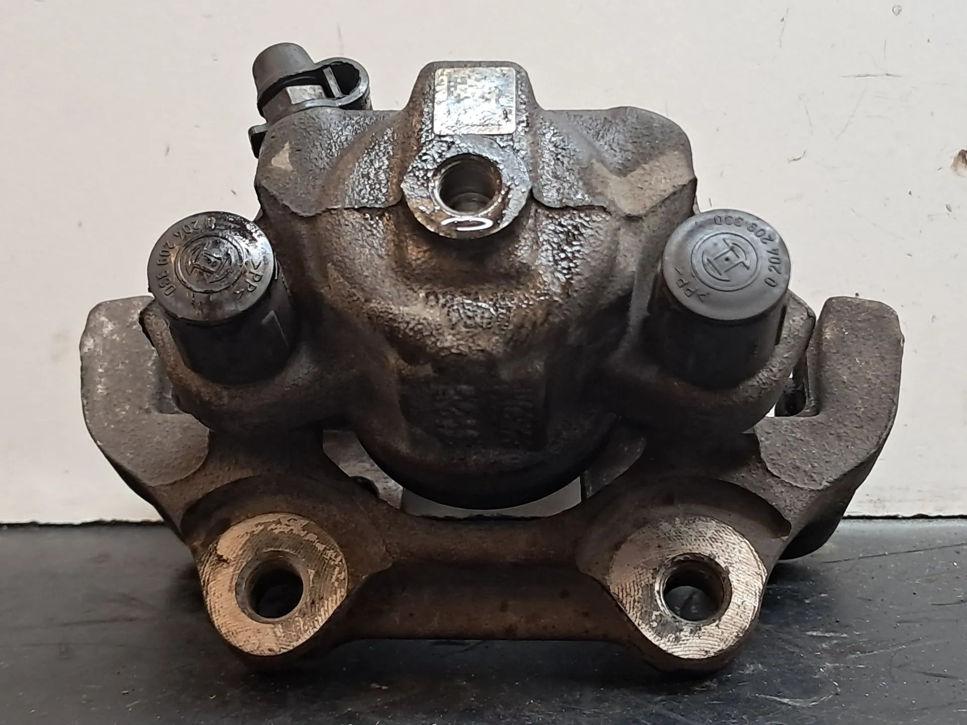 Étrier de frein arrière gauche BMW 1 (F20) Imagem-3