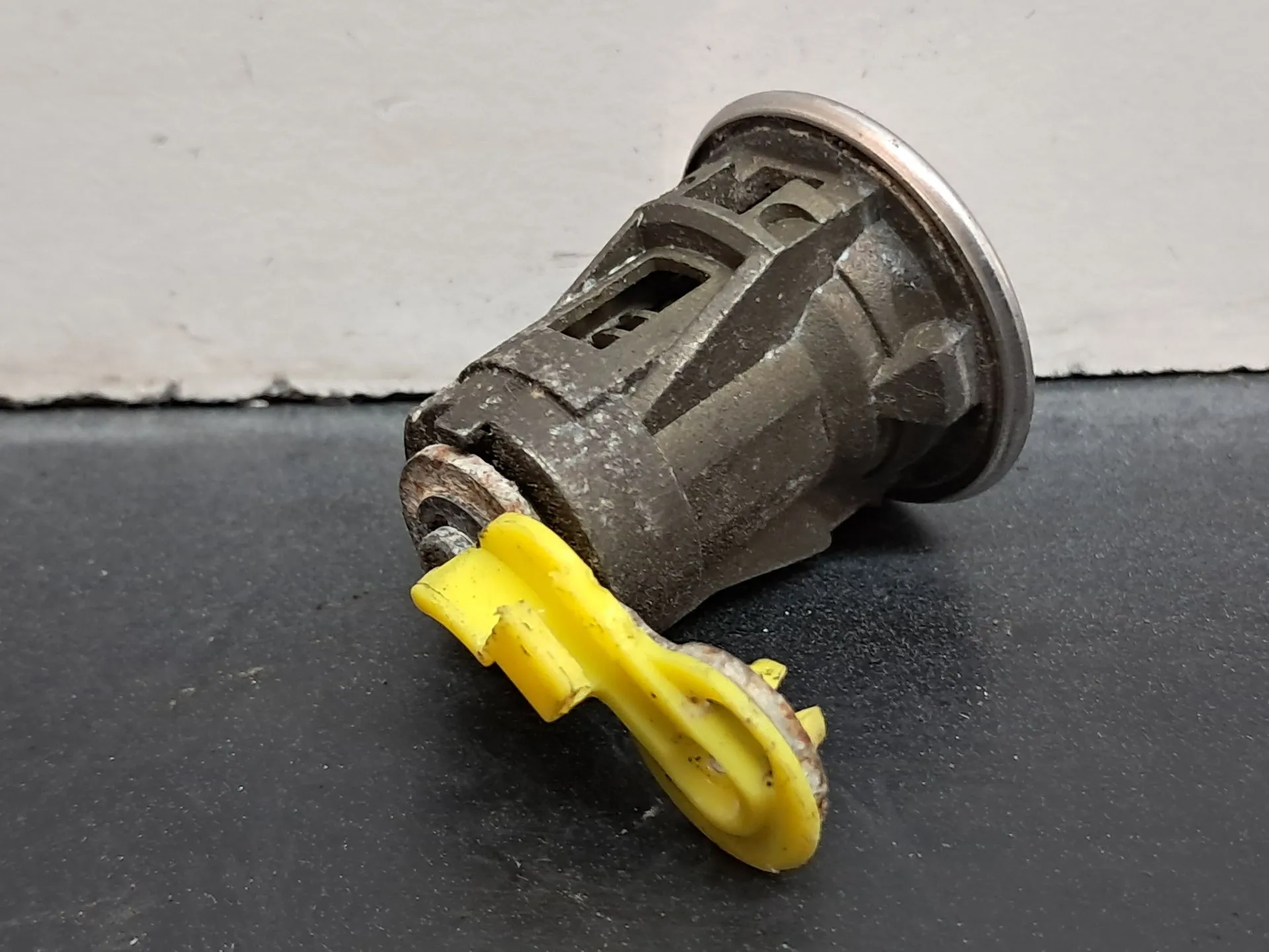 Canhão de porta TOYOTA Aygo (_B1_) Imagem-2