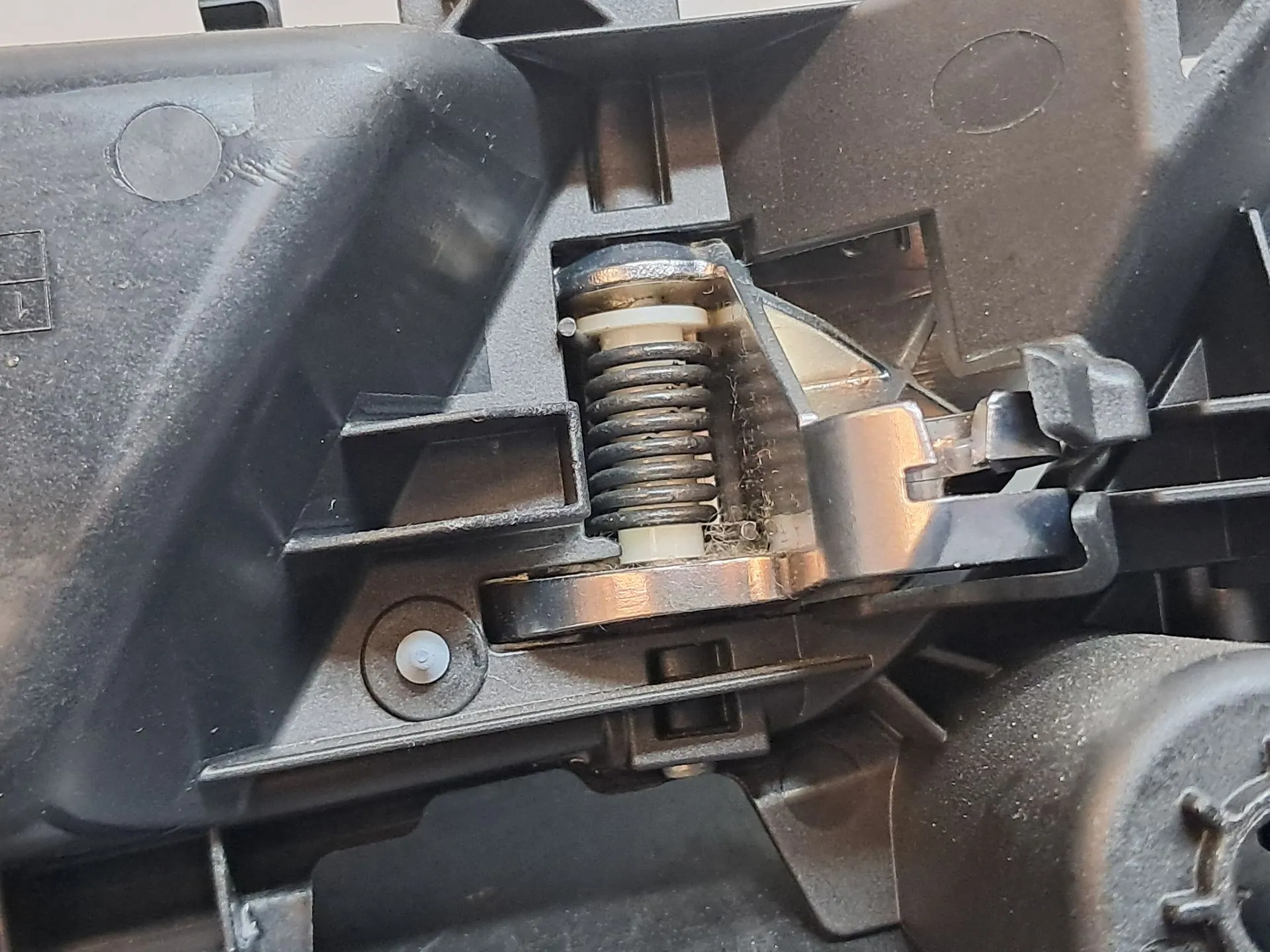 Puxador interior porta trás esquerdo AUDI A4 Avant (8W5, 8WD, B9) Imagem-3