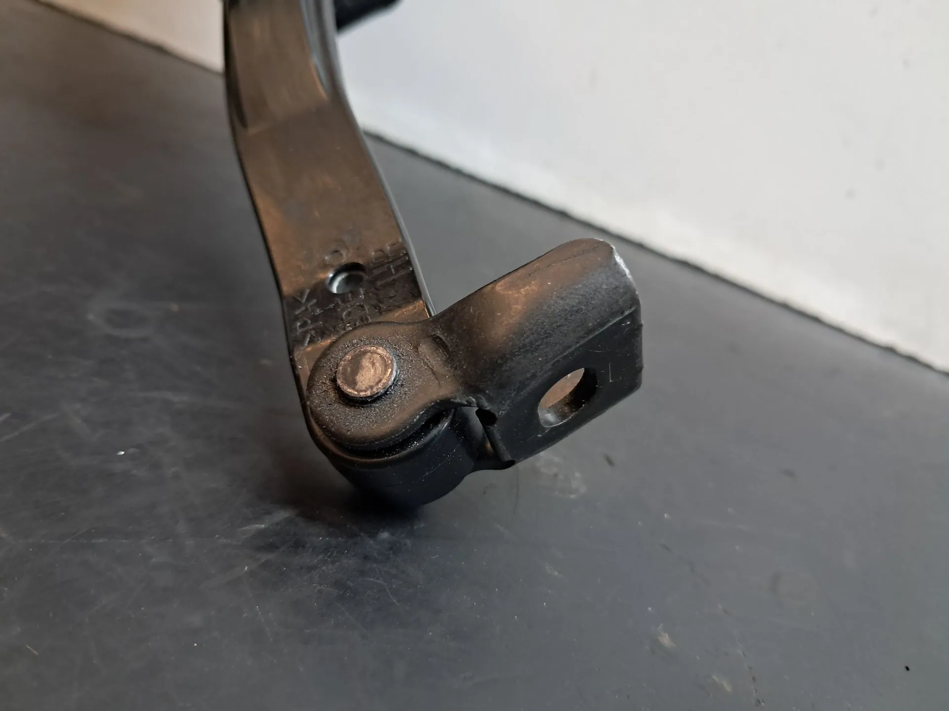 Limiteur de porte Arrière Gauche AUDI A4 Avant (8W5, 8WD, B9) Imagem-2