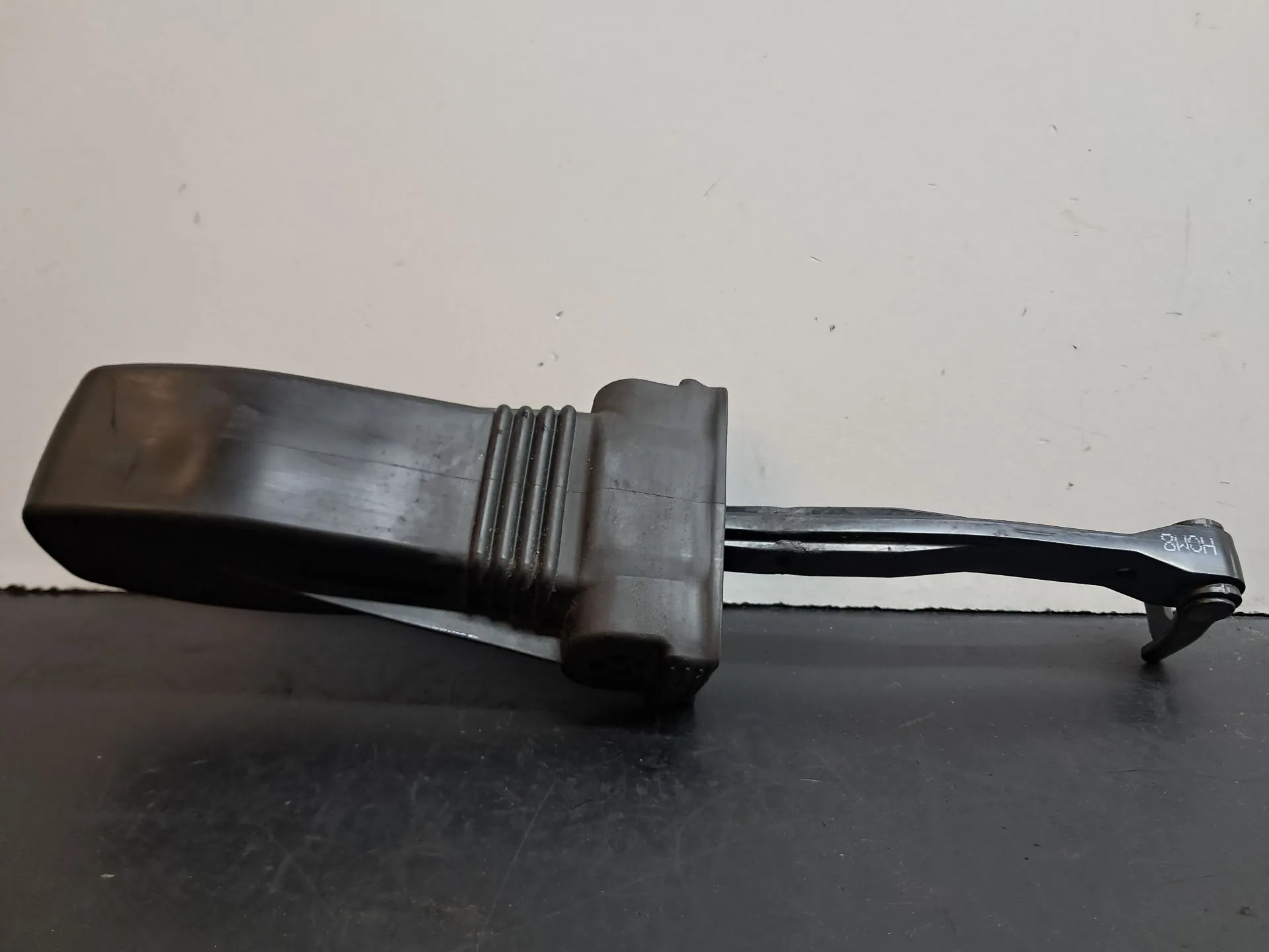 Limiteur de porte Arrière Gauche AUDI A4 Avant (8W5, 8WD, B9) Imagem-1