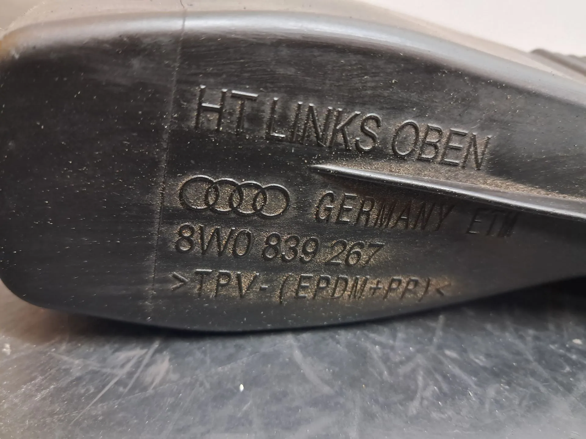 Limiteur de porte Arrière Gauche AUDI A4 Avant (8W5, 8WD, B9) Imagem-3