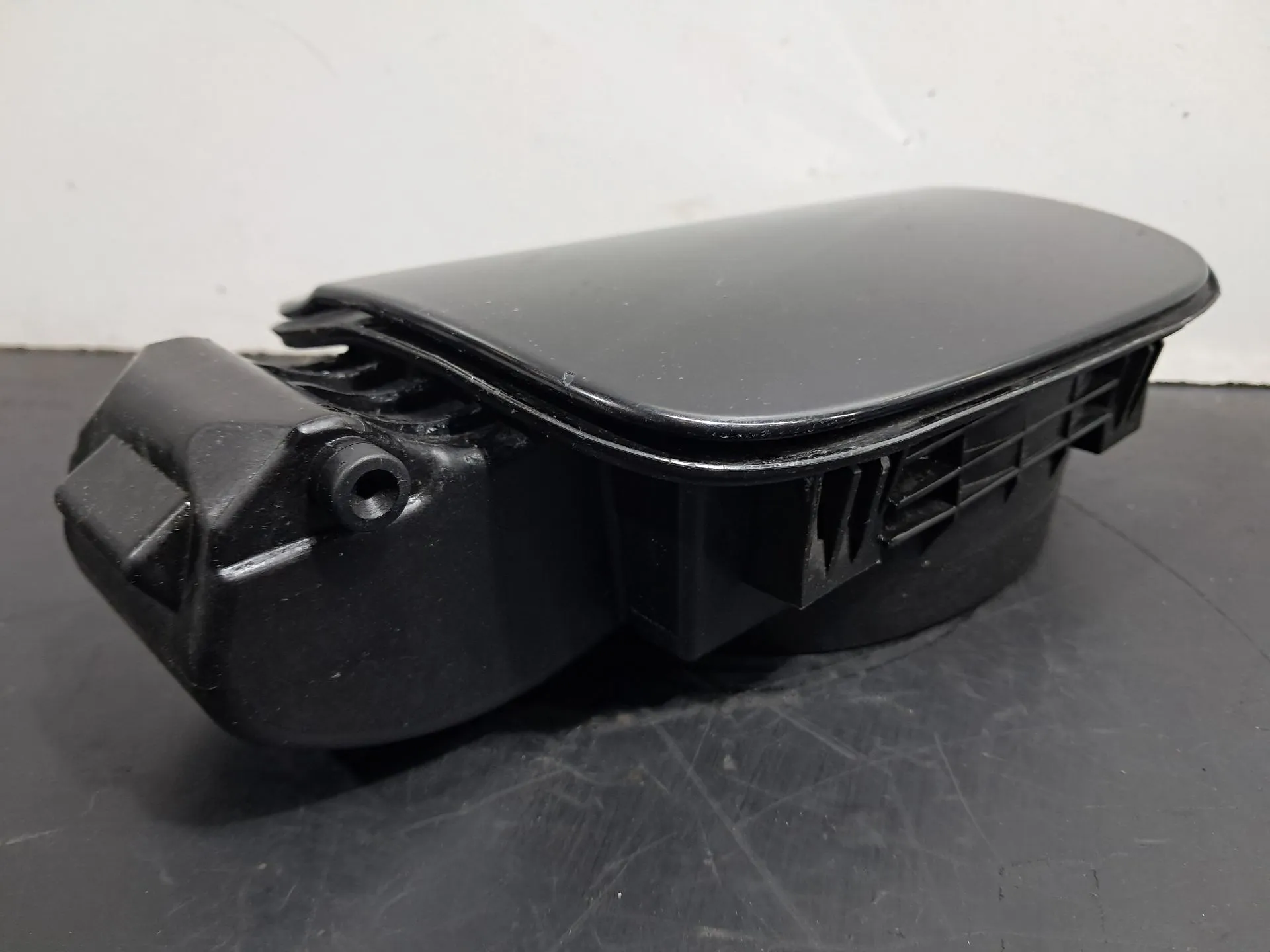 Bouchon/Volet De Trappe De Réservoir à Carburant  AUDI A4 Avant (8K5, B8) Imagem-1