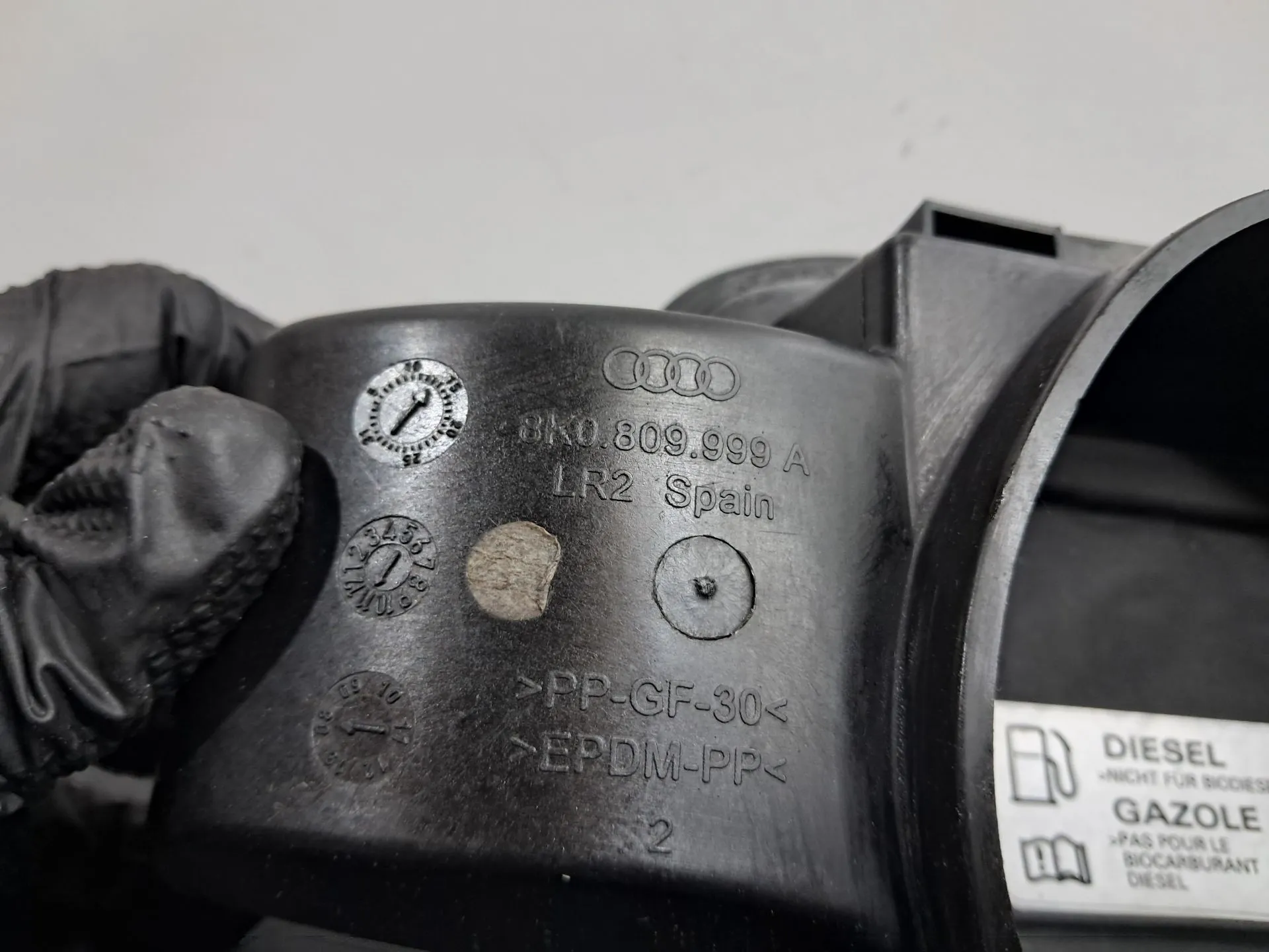 Bouchon/Volet De Trappe De Réservoir à Carburant  AUDI A4 Avant (8K5, B8) Imagem-2