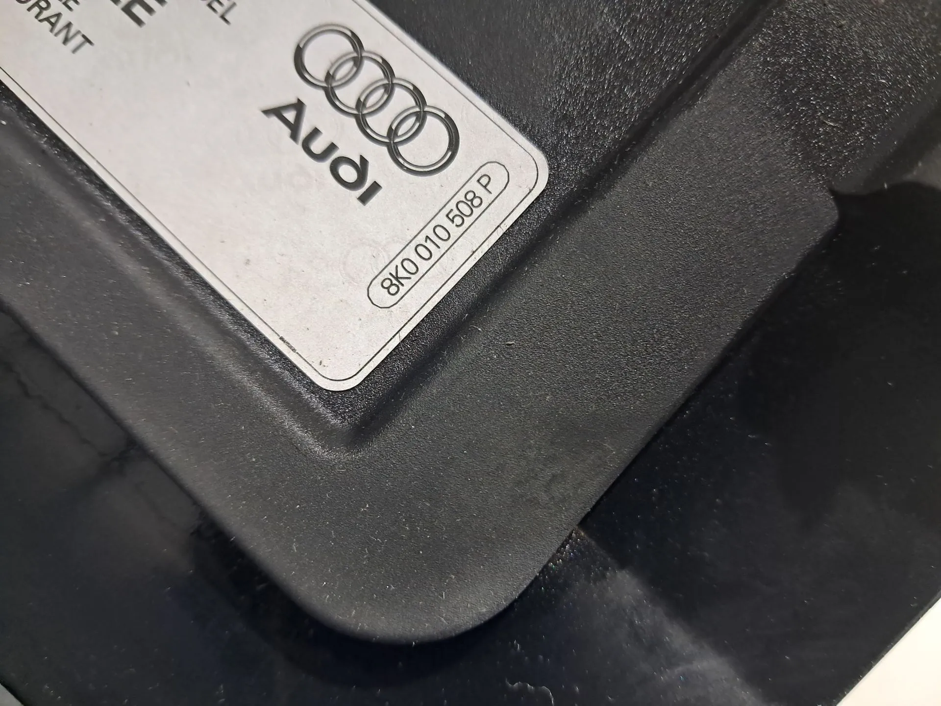 Bouchon/Volet De Trappe De Réservoir à Carburant  AUDI A4 Avant (8K5, B8) Imagem-4