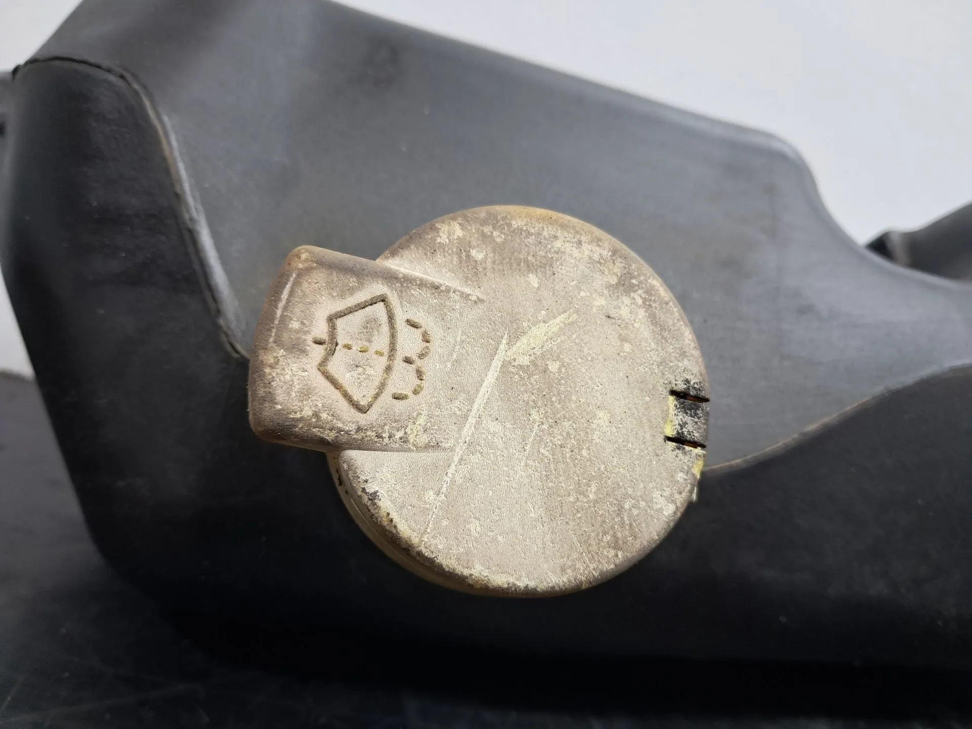 Reservatório / depósito água limpa vidros DACIA Sandero II (5S_) Imagem-3