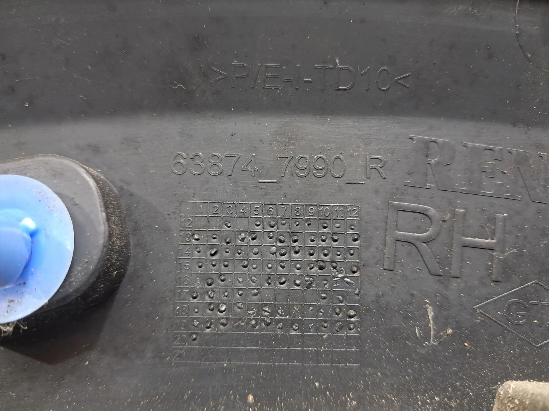 Friso / Acabamento DACIA Sandero II (5S_) Imagem-12