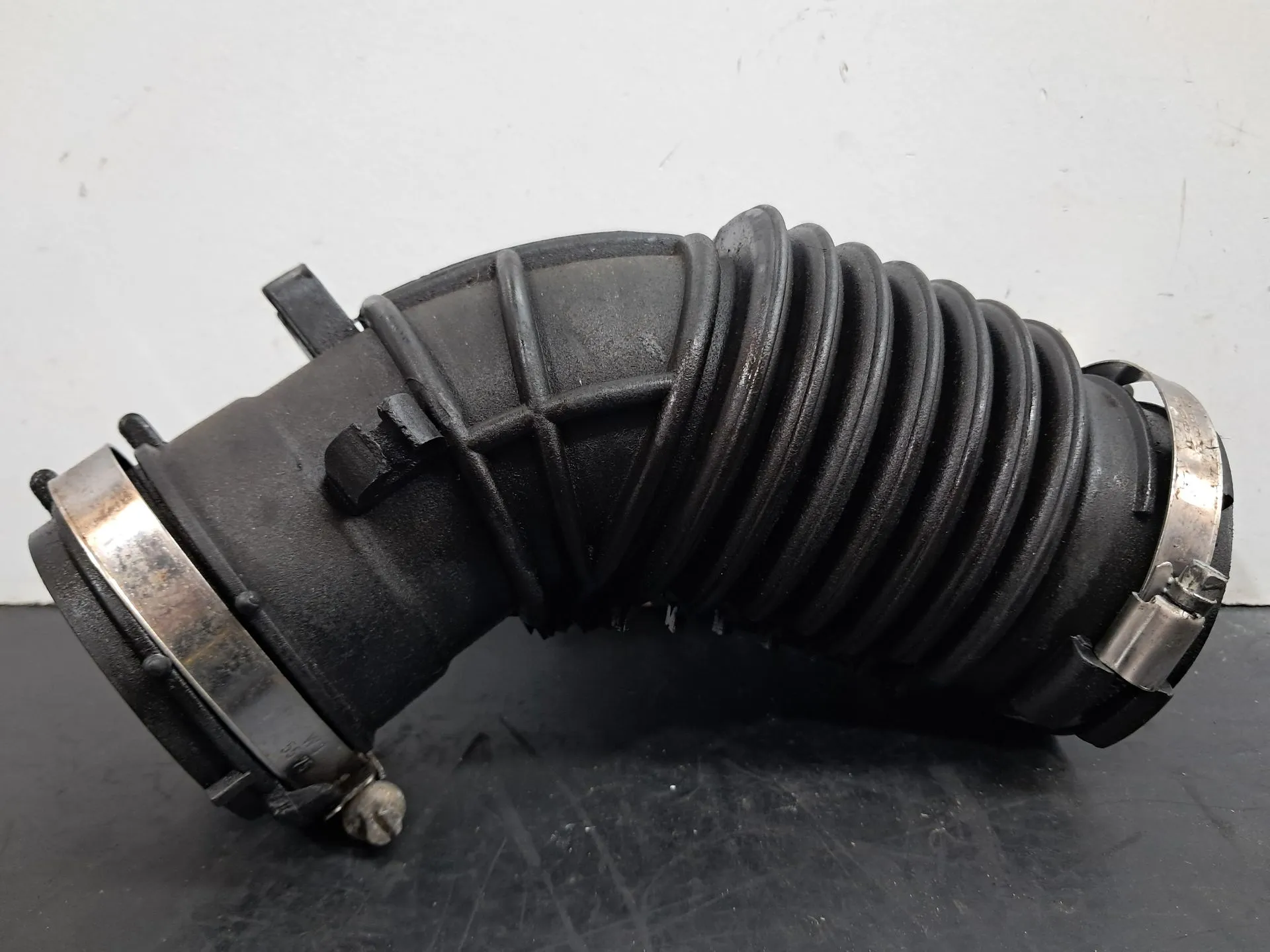 Tubo do ar DACIA Sandero II (5S_) Imagem-2