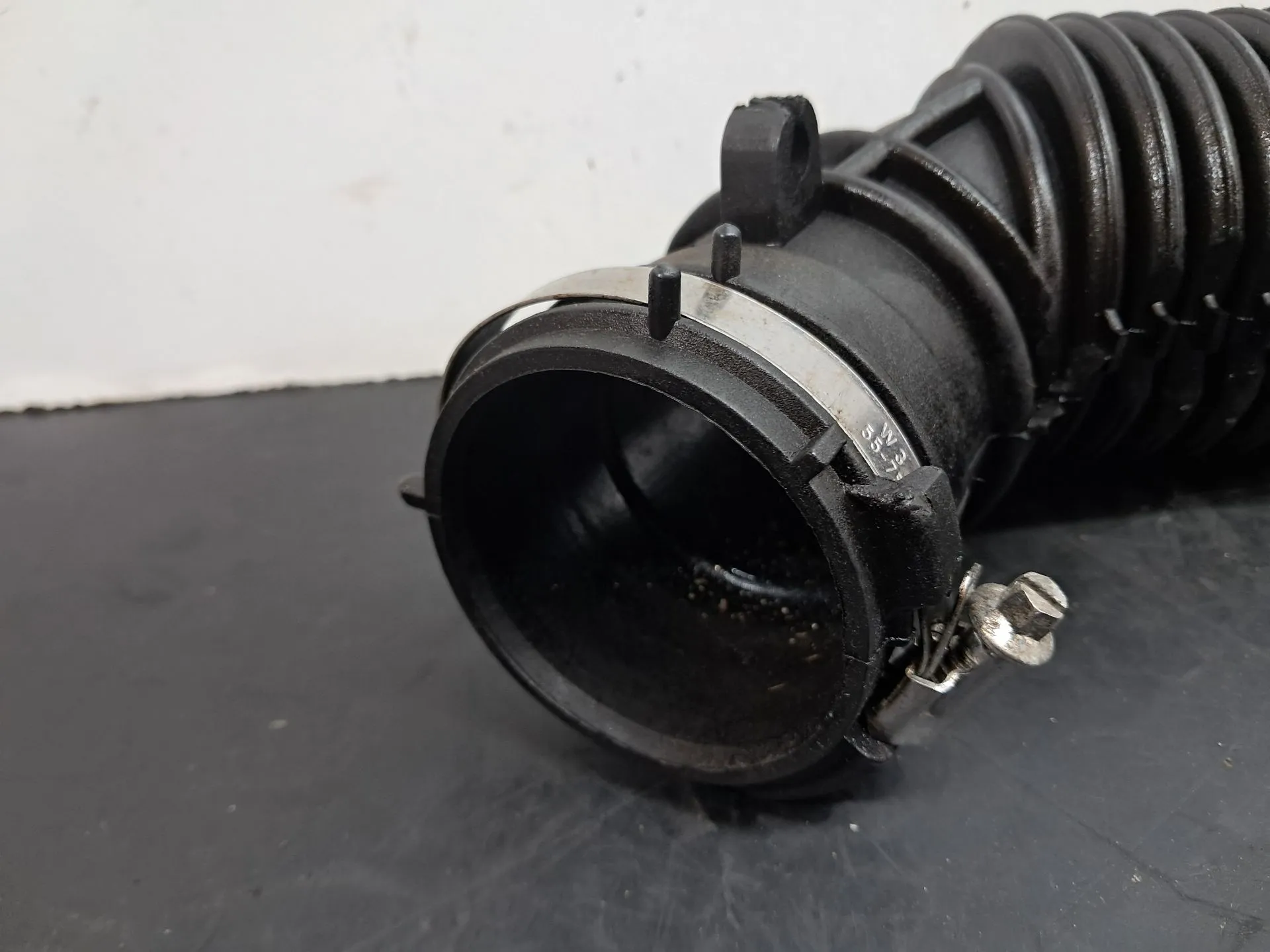 Tubo do ar DACIA Sandero II (5S_) Imagem-4