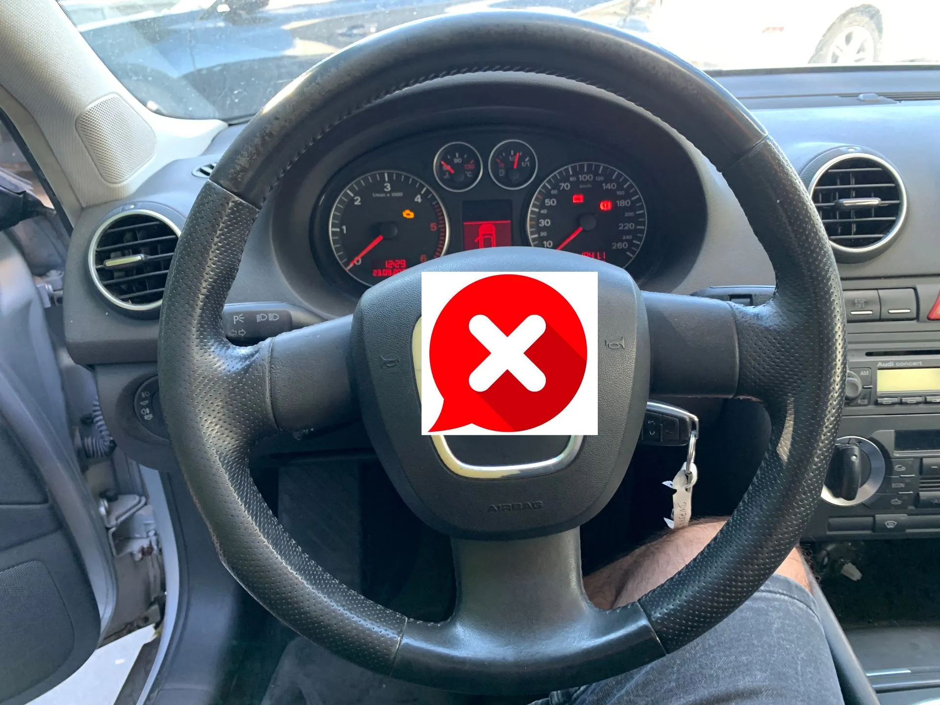 Volant de direction AUDI A3 (8P1) Imagem-1