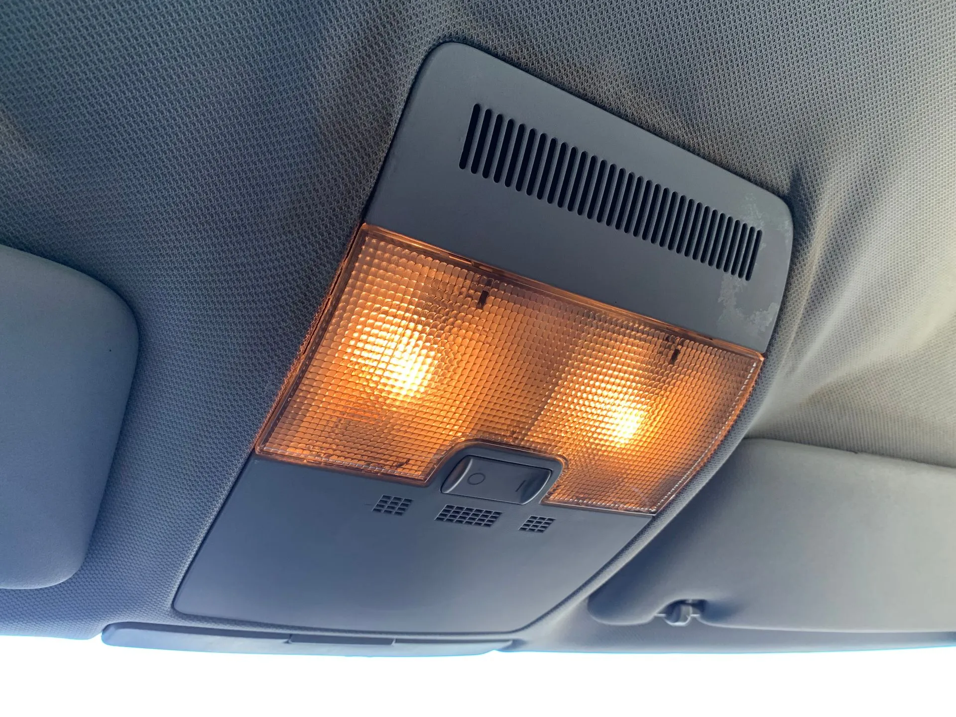 Plafón Delantero AUDI A3 (8P1)