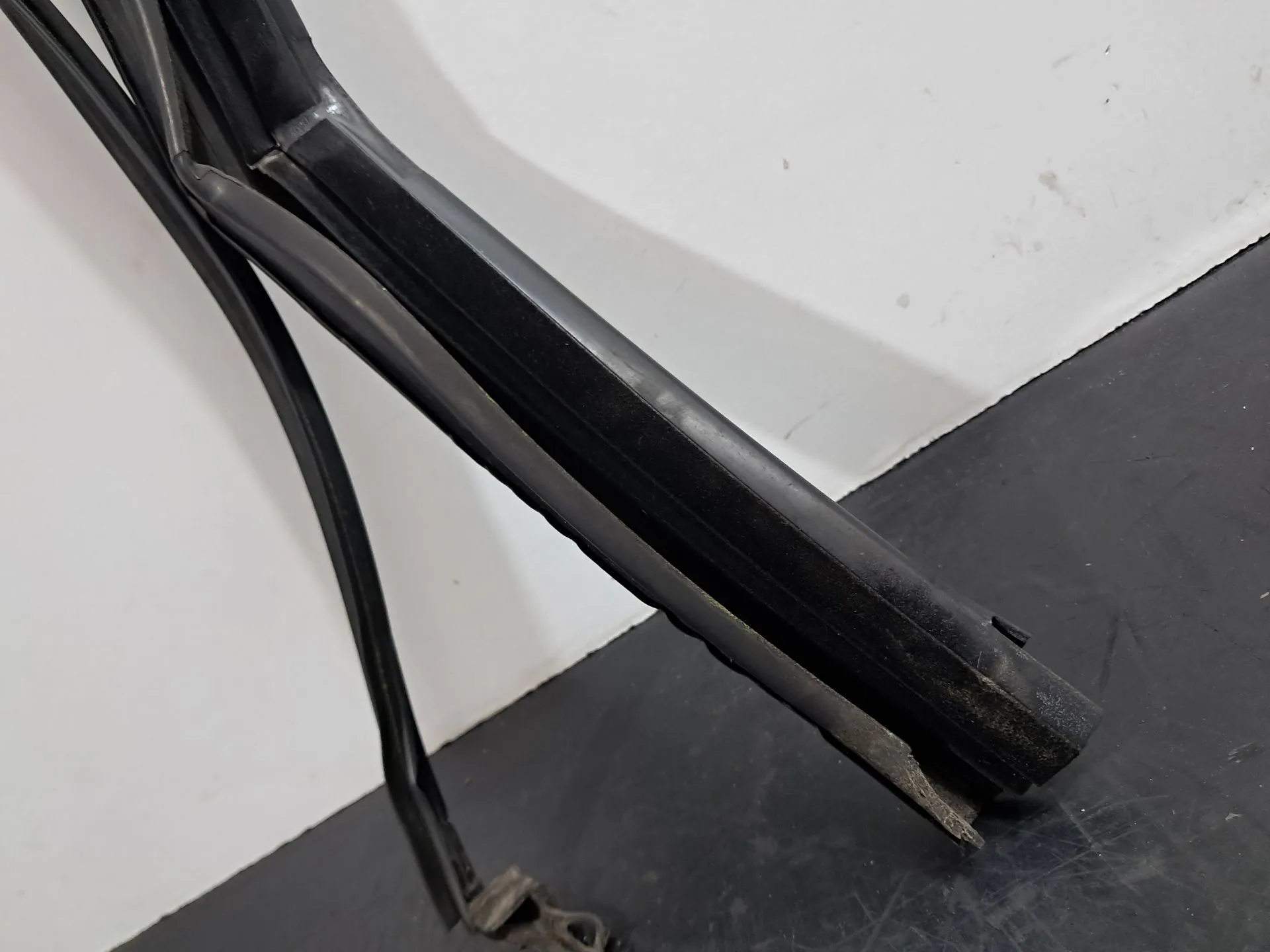 Borracha genérica RENAULT Scénic III (JZ0/1_) Imagem-1