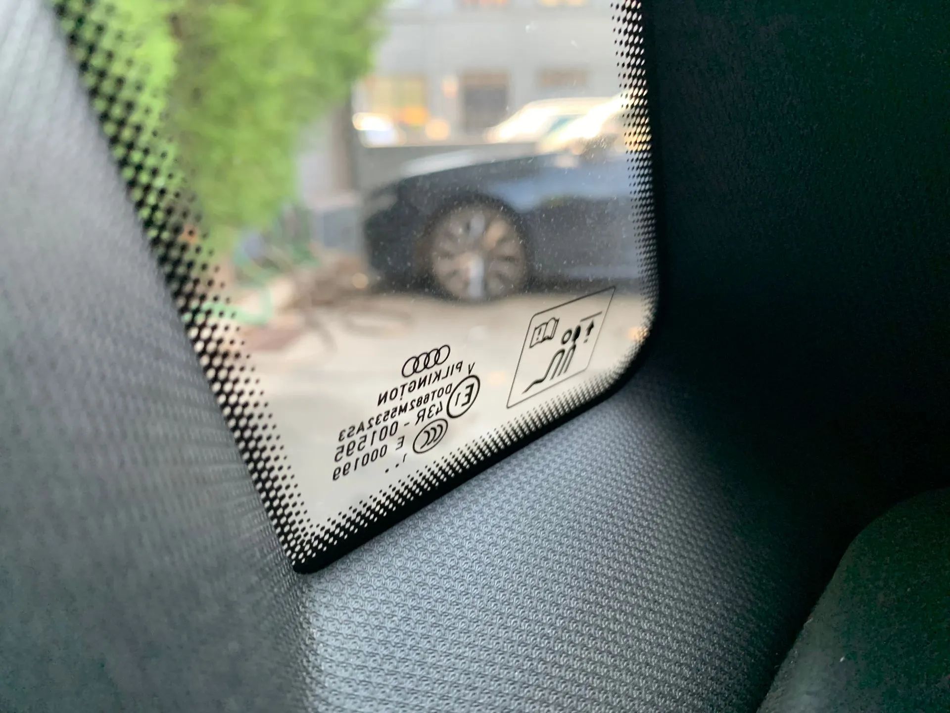 Vitre de custode arrière Droite AUDI A1 Sportback (8XA, 8XF) Imagem-2