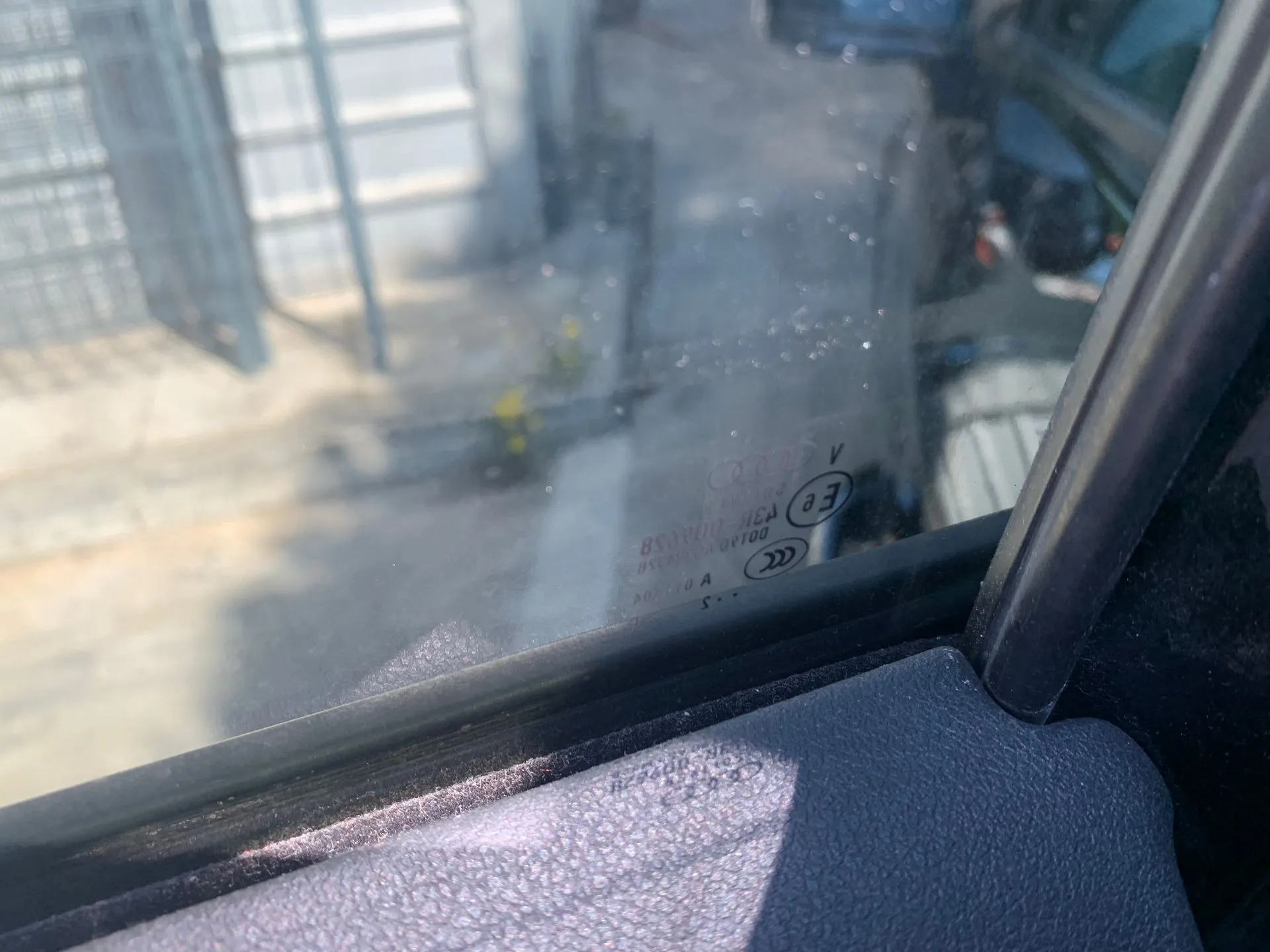 Vitre porte arrière gauche AUDI A1 Sportback (8XA, 8XF) Imagem-2