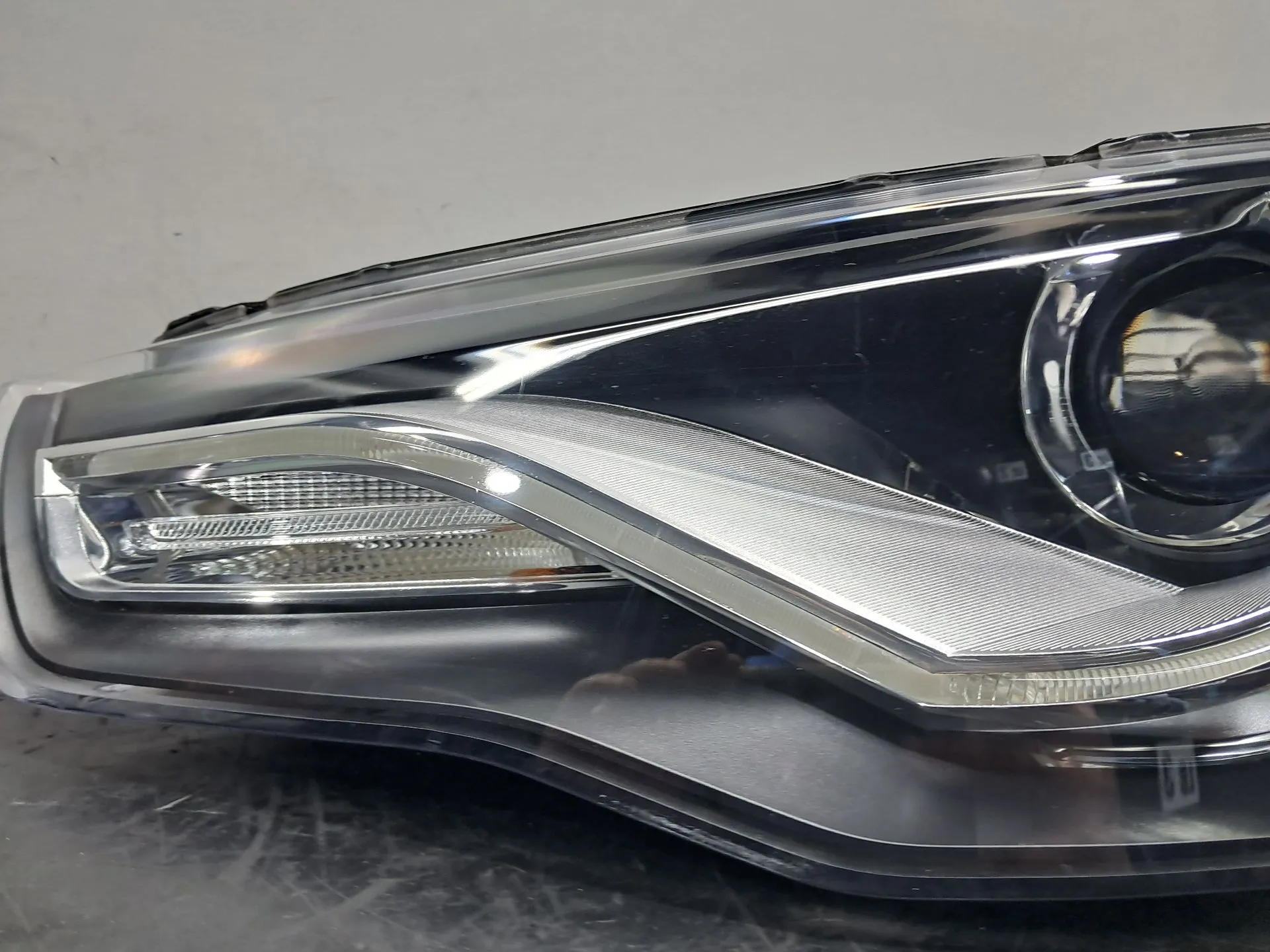 Faro anteriore sinistro AUDI A1 Sportback (8XA, 8XF) Imagem-4