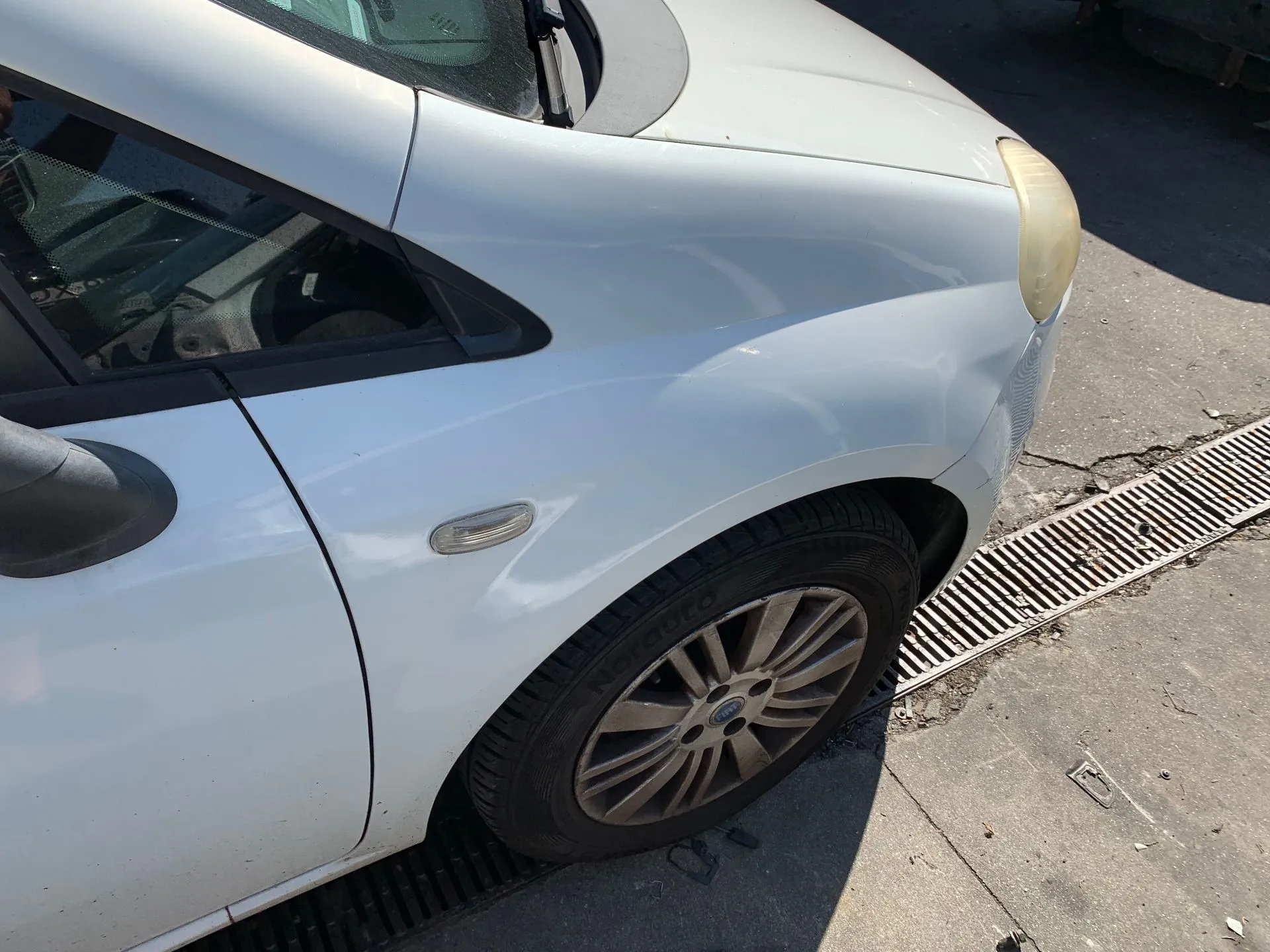 Aile Droite FIAT Grande Punto (199_) Imagem-2