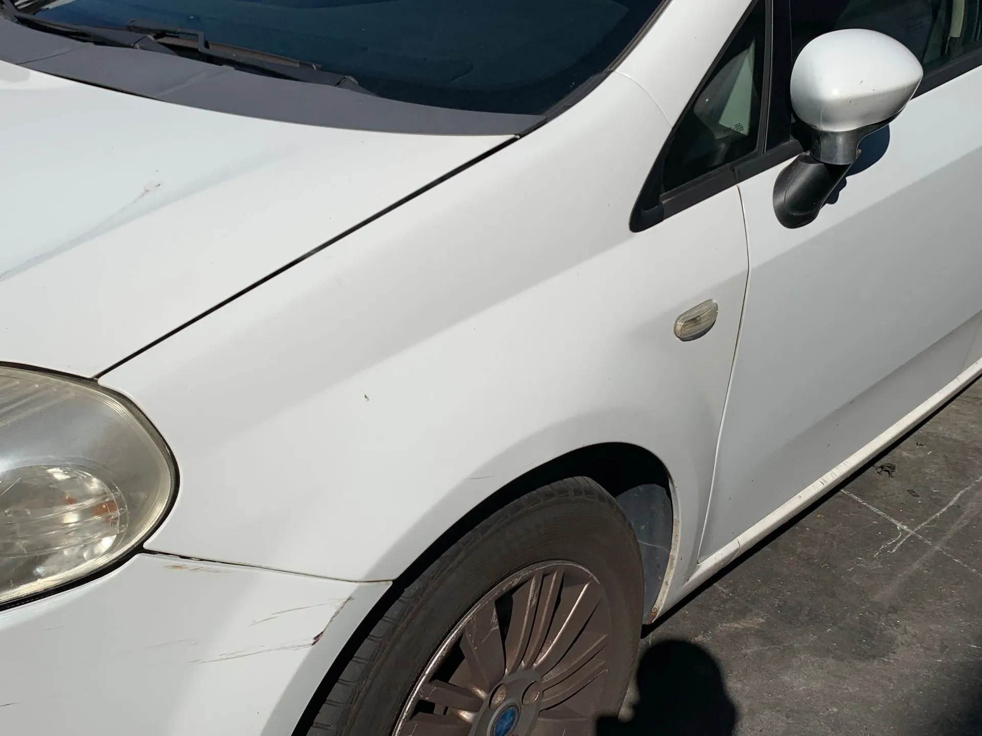 Aile gauche FIAT Grande Punto (199_) Imagem-2