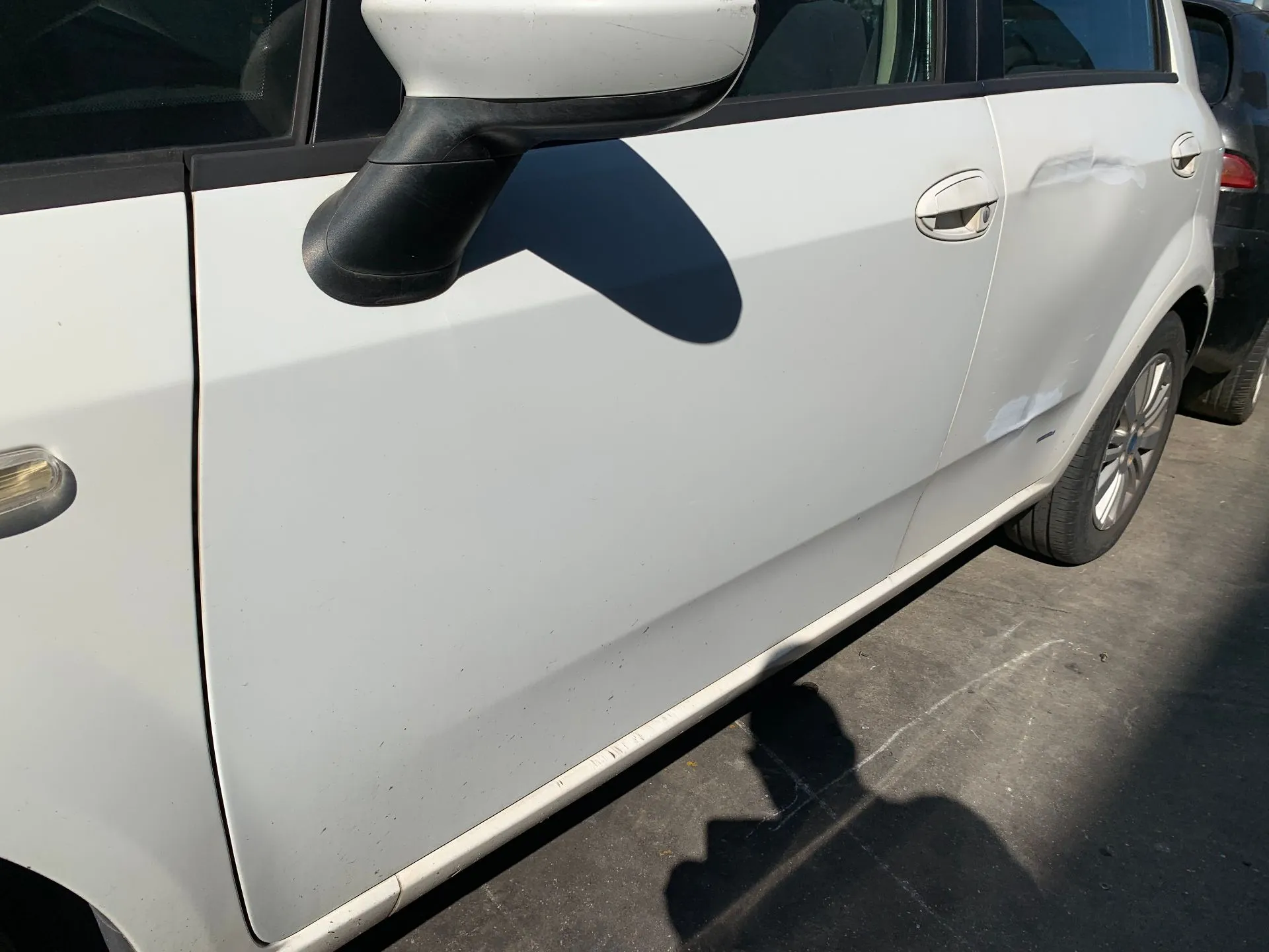 Porta frente esquerda FIAT Grande Punto (199_) Imagem-1