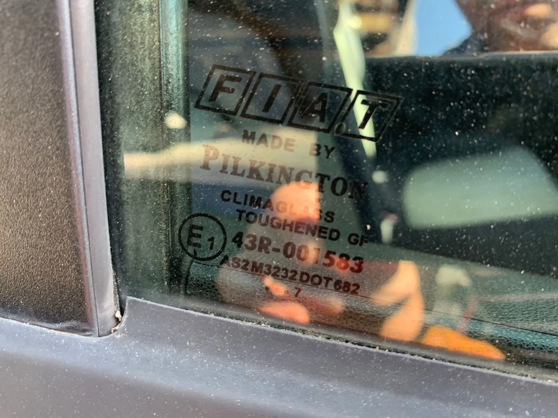 Vitre porte arrière Droite FIAT Grande Punto (199_) Imagem-1