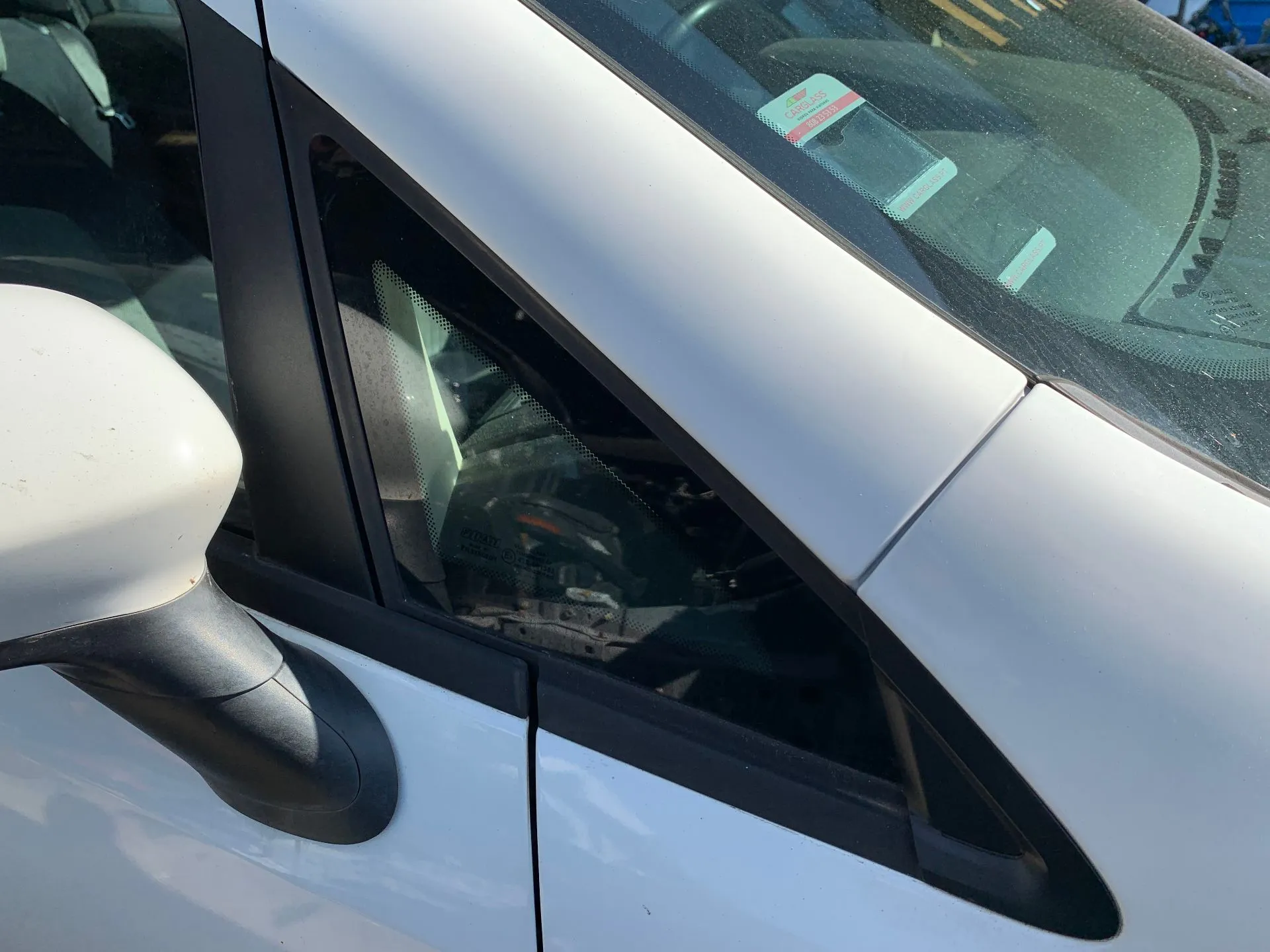 Vitre triangulaire avant Droite FIAT Grande Punto (199_)