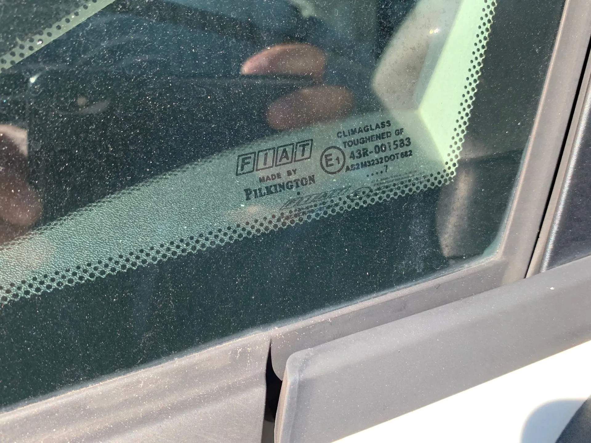 Vitre triangulaire avant gauche FIAT Grande Punto (199_) Imagem-1