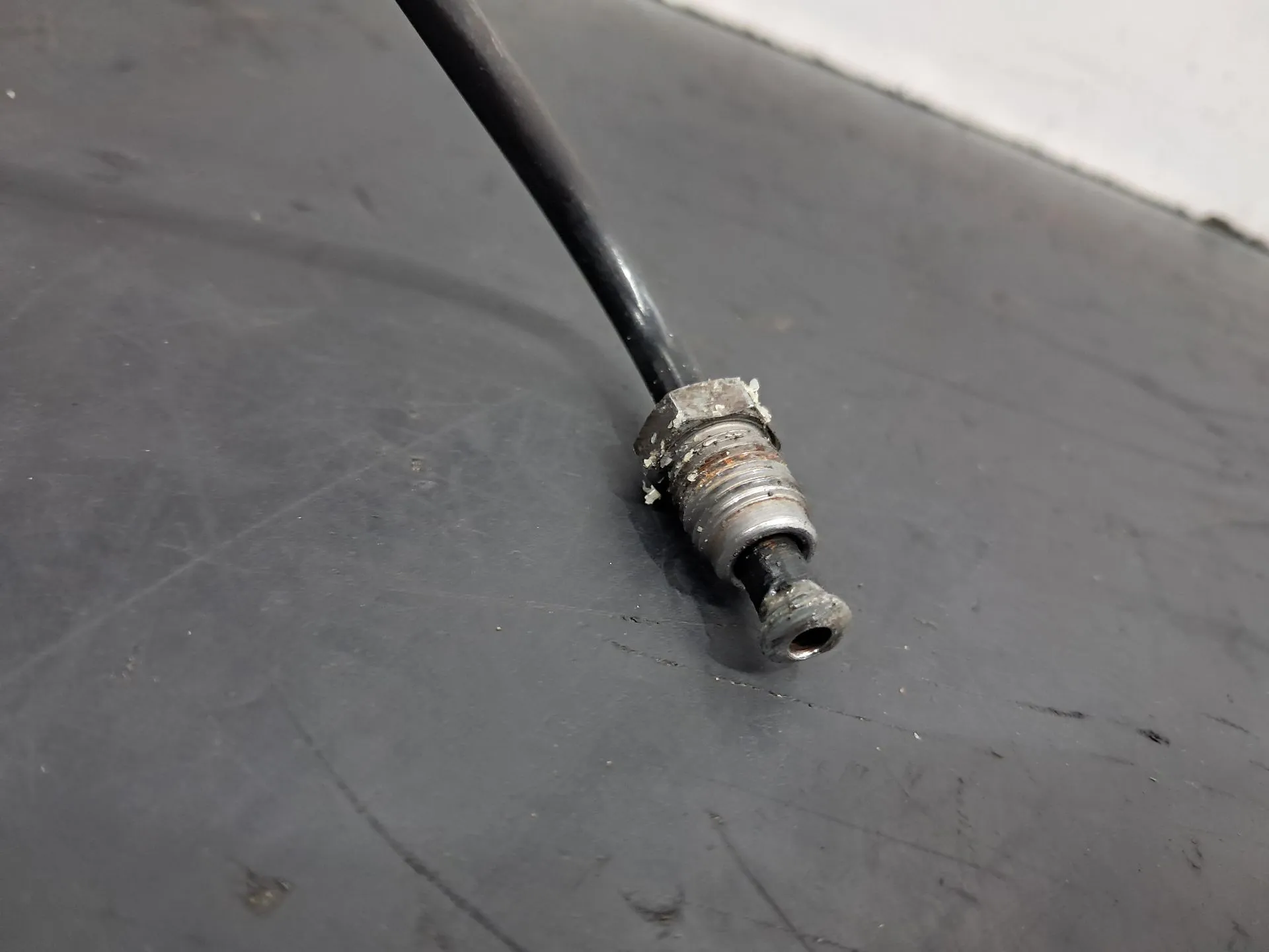 Tuyau d’huile AUDI A1 Sportback (8XA, 8XF) Imagem-1