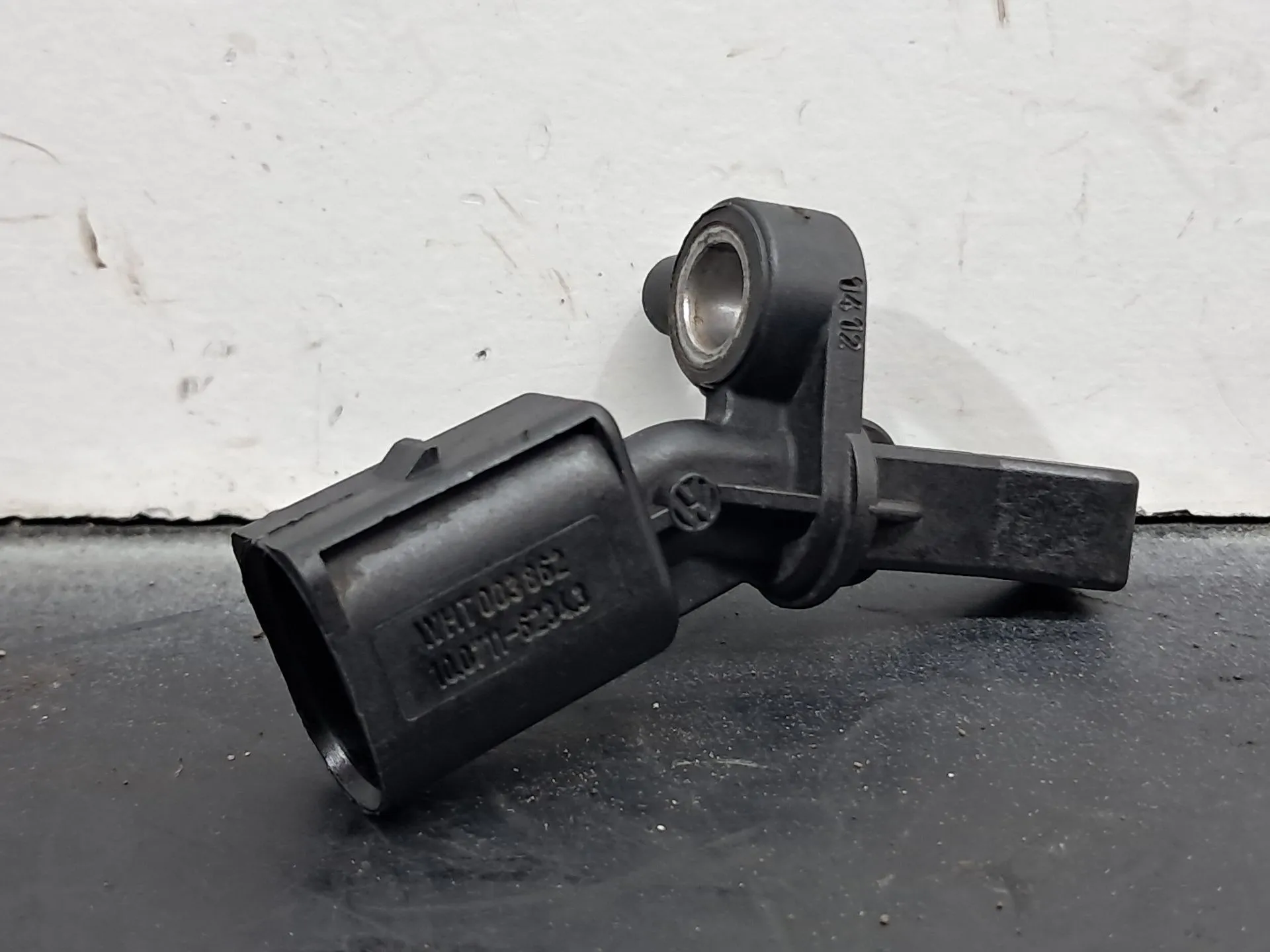 Capteur ABS arrière Droite AUDI A1 Sportback (8XA, 8XF)