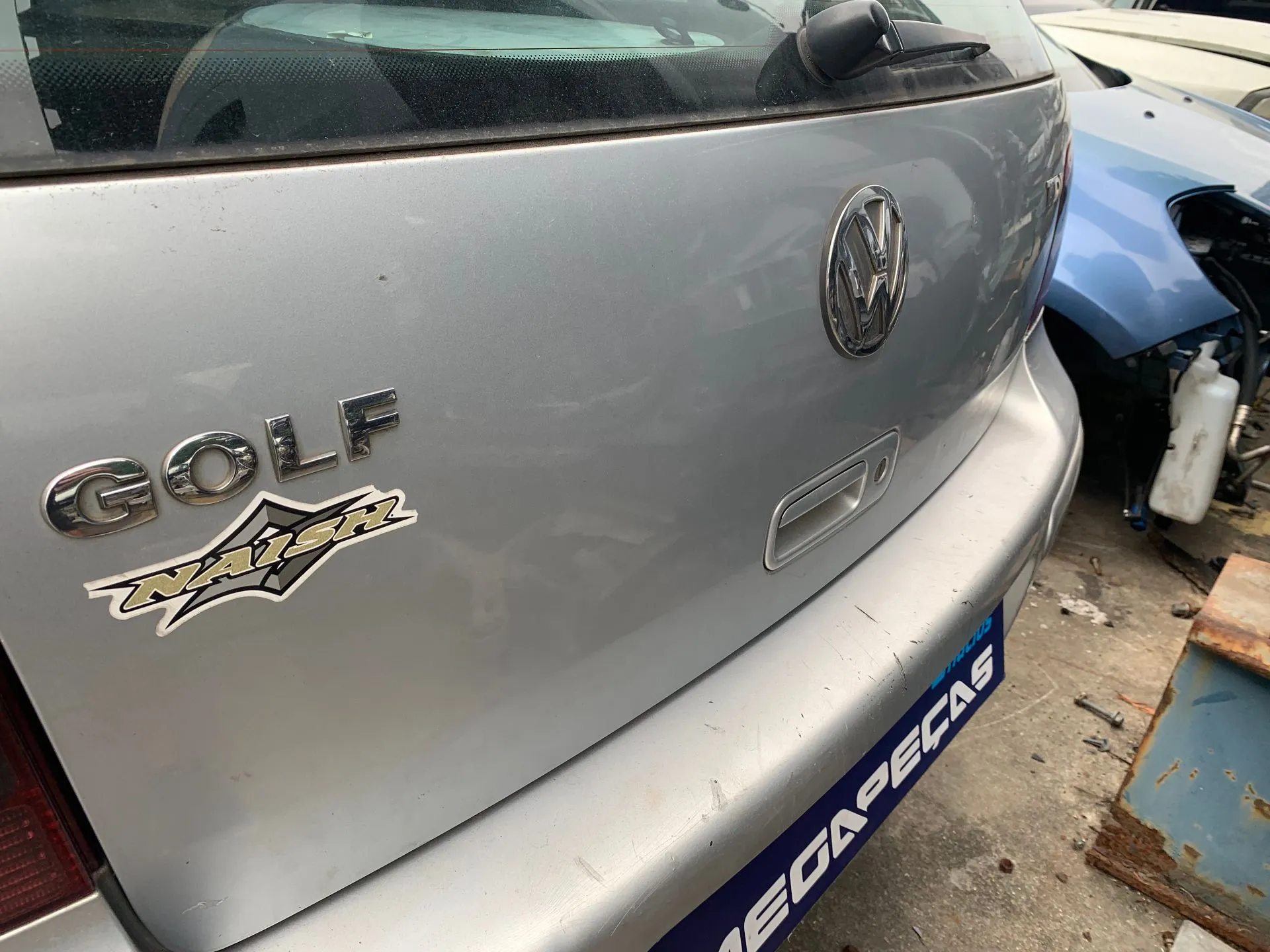 Porta / tampa da mala VOLKSWAGEN Golf IV (1J1) Imagem-1