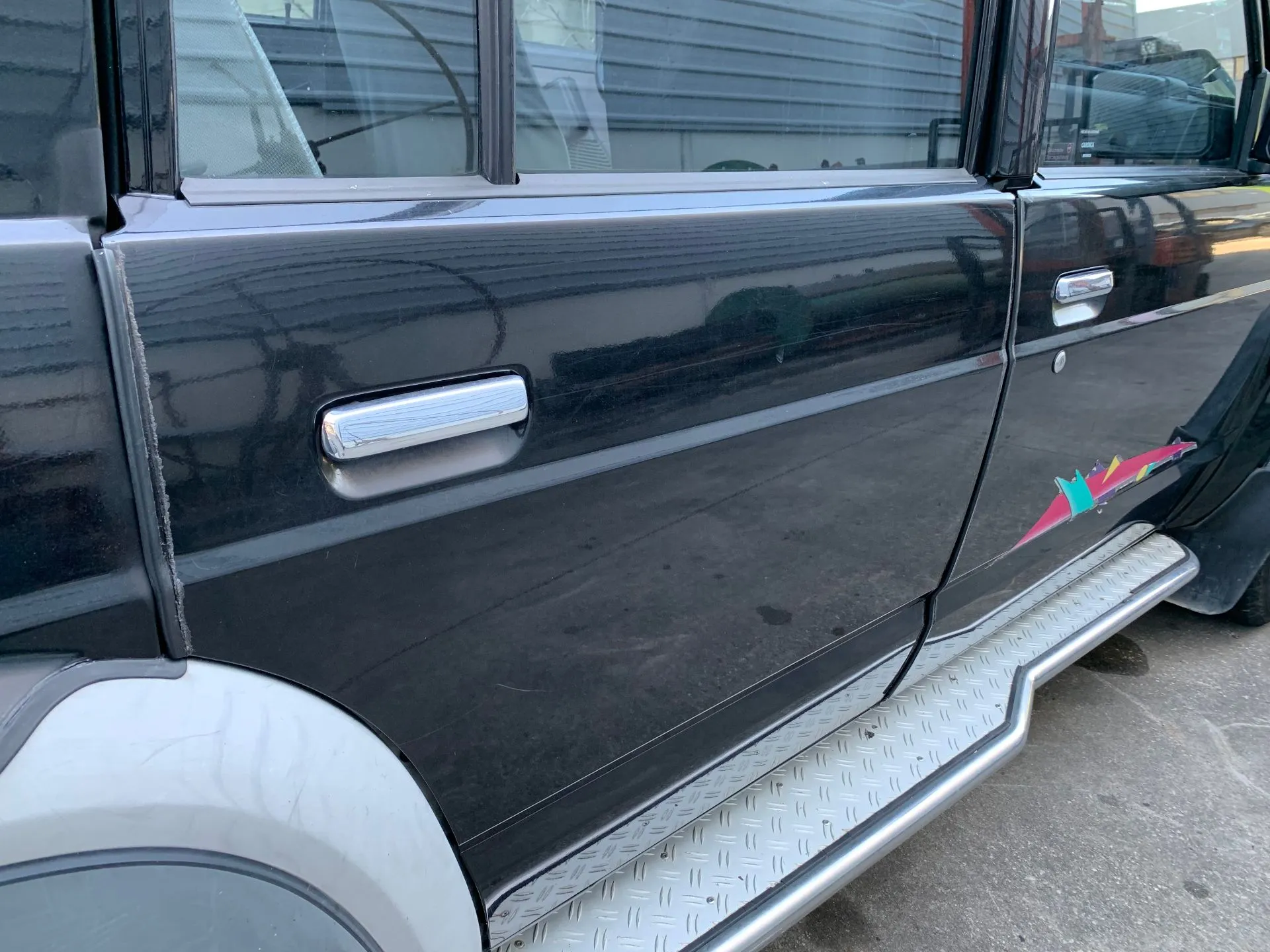 Porta trás direita NISSAN Patrol GR IV (Y60) Imagem-2