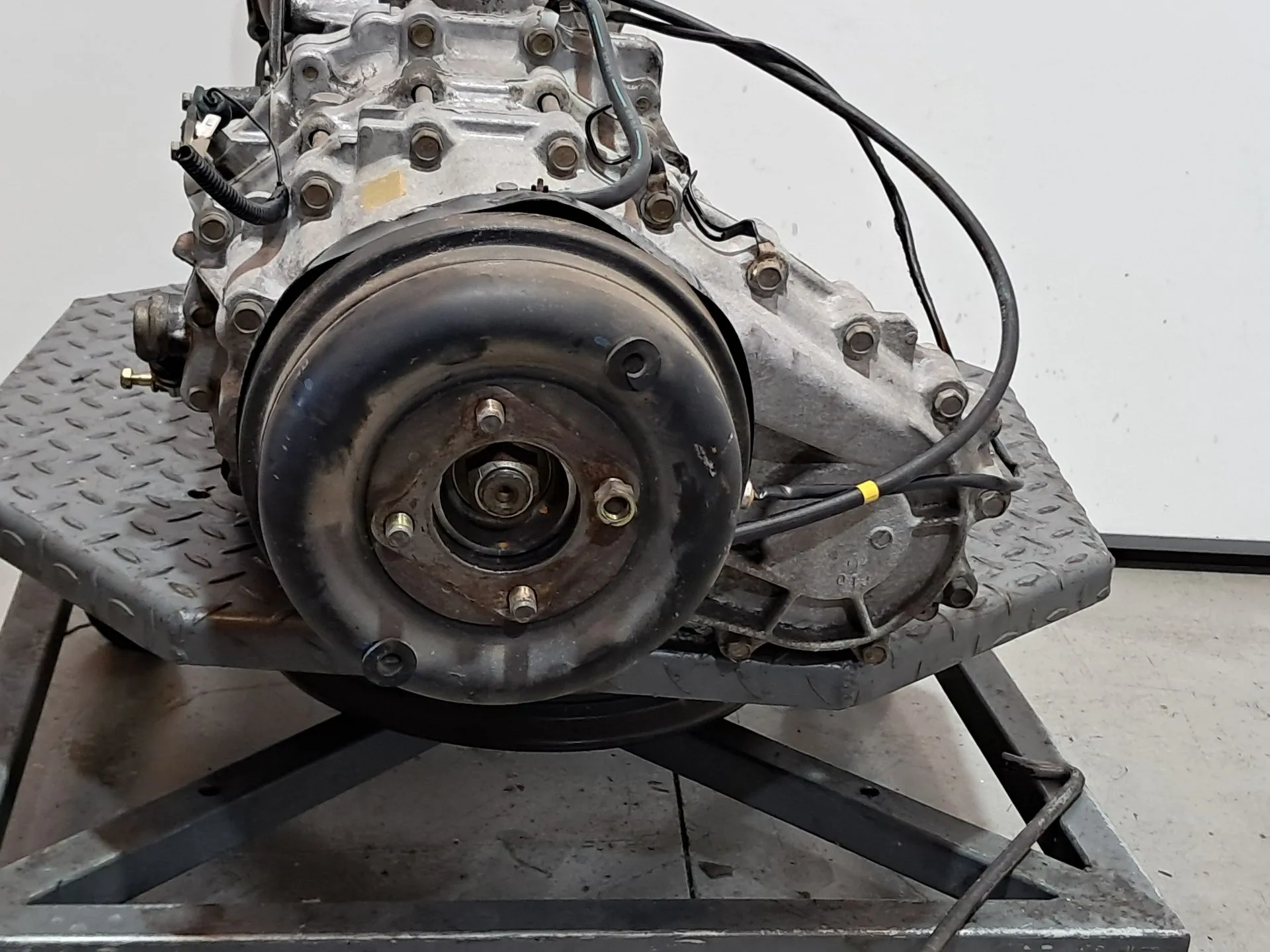 Caixa de velocidades manual NISSAN Patrol GR IV (Y60) Imagem-6