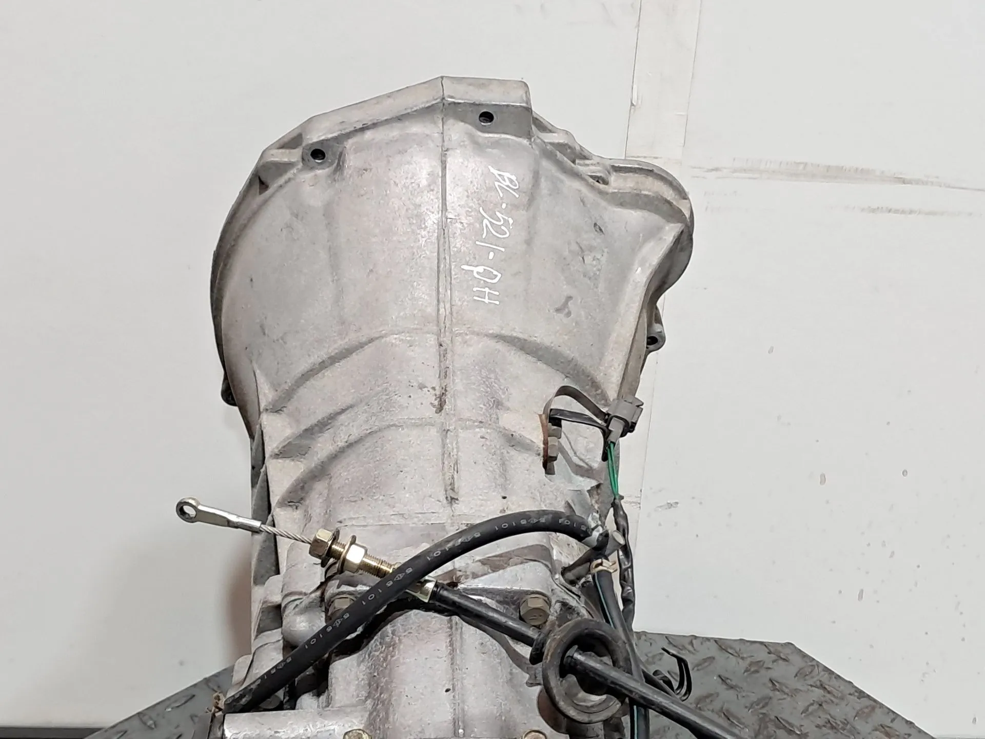 Caixa de velocidades manual NISSAN Patrol GR IV (Y60) Imagem-9